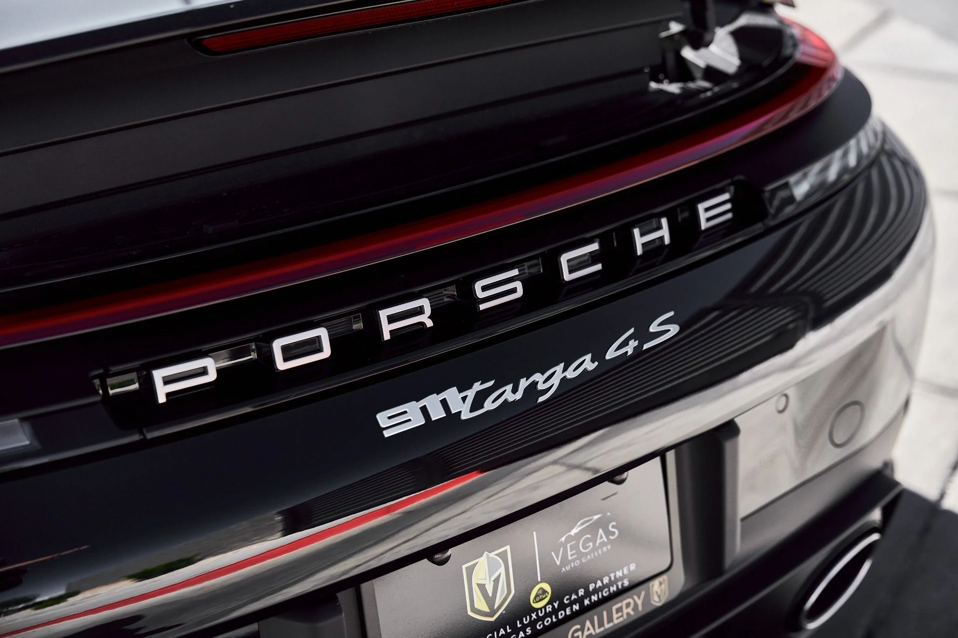 mph011_1697515849_Used_2026_Porsche_911_Targa_4_S_1772843195_cd3e68ea8b