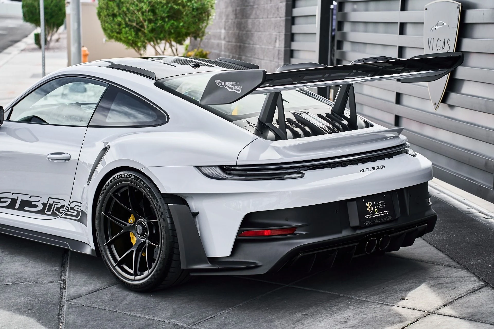 mph011_17080686_Used_2025_Porsche_911_GT_3_RS_1790364091_fed45a8774
