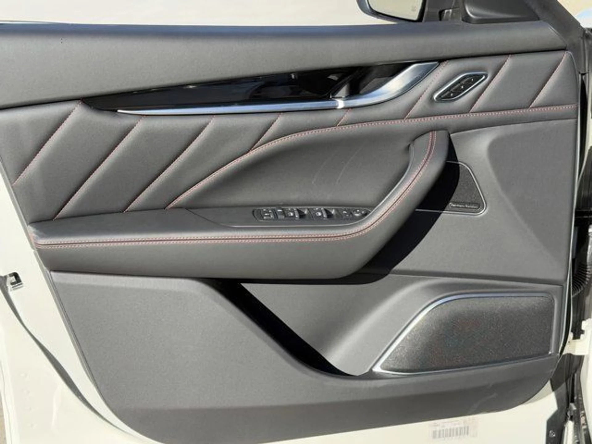 mph011_1713672769_f6ab494634784349ba30811ad5d6fc2b_e92357113a