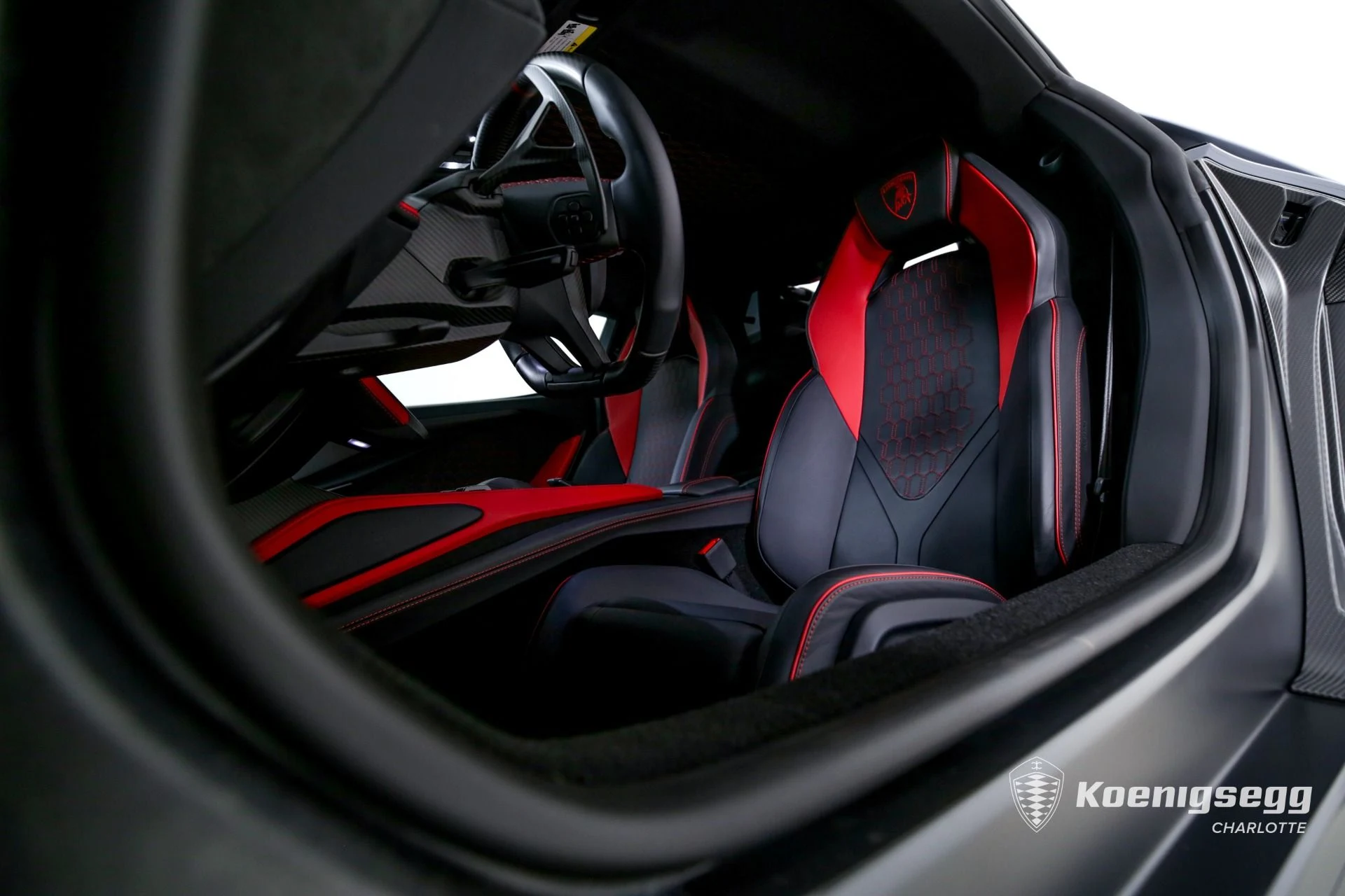 mph011_1716830862_Used_2024_Lamborghini_Revuelto_1740520179_73fdf4fccb