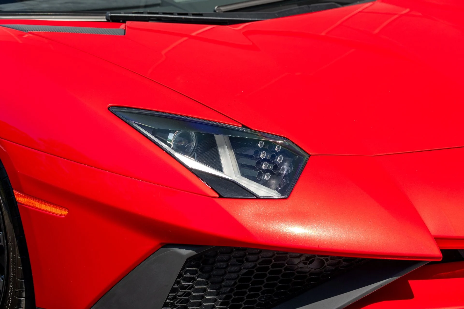 mph011_1719063210_Used_2016_Lamborghini_Aventador_LP_750_4_SV_1760392295_cf3f8f9c2c