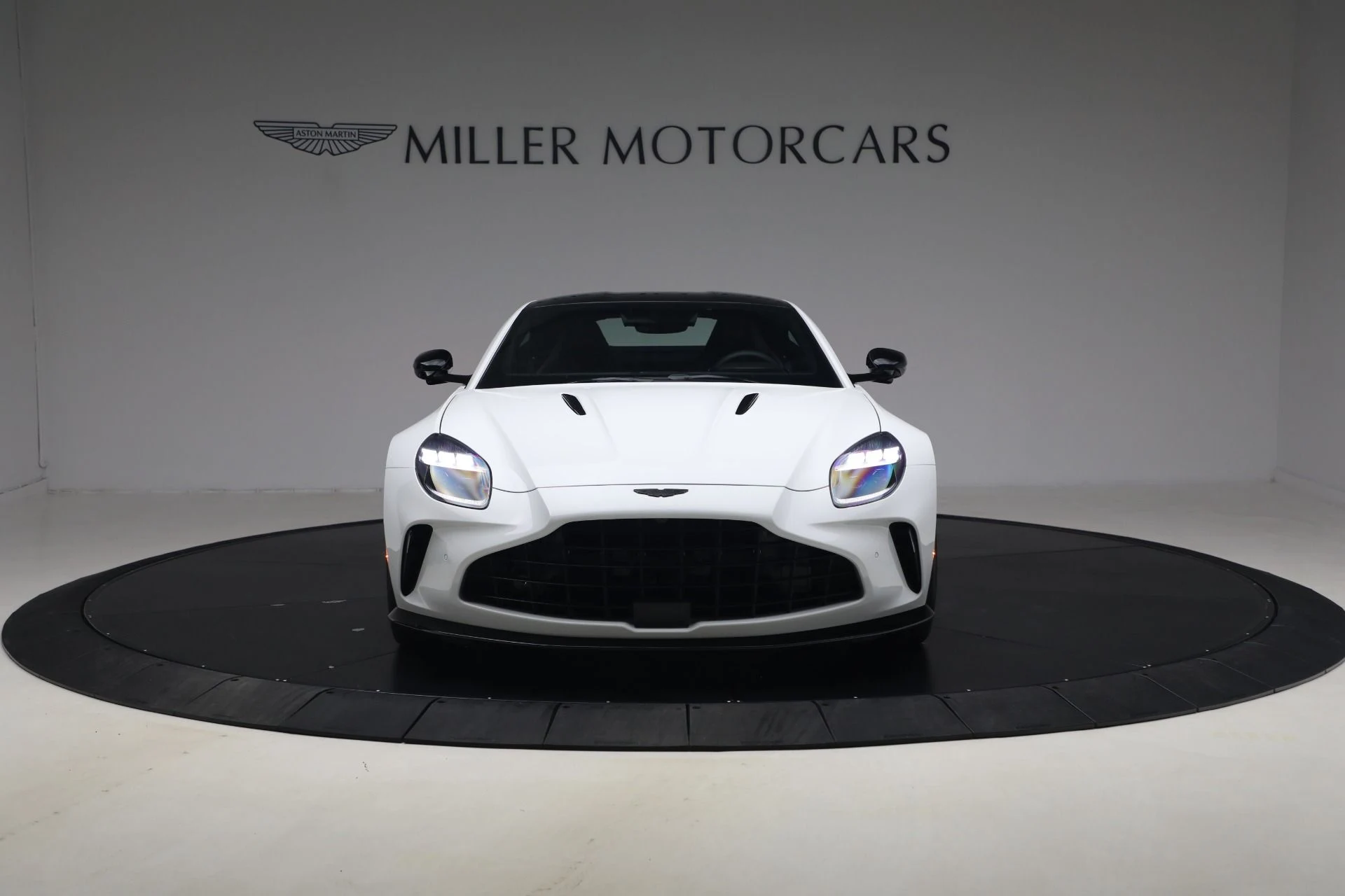 mph011_1721513098_New_2026_Aston_Martin_Vantage_S_1773250897_4f6a1f96ab