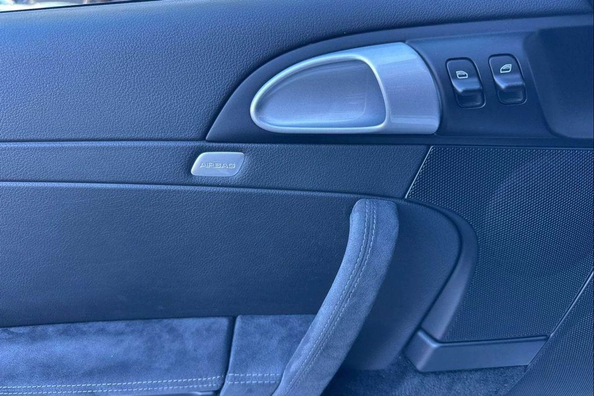 mph011_172181576_X8_Bz_Otr5_UI_2_JR_6_Kbhm_Ts_Wrw_Yk_V0_cb0c881e4c