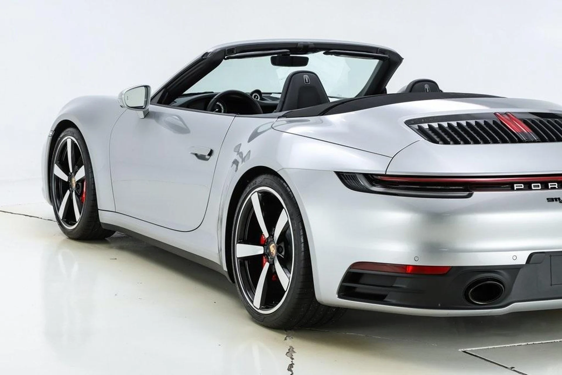 mph011_1737655860_2p_Hrf2_J09mwrifx_VS_2_Fjiozp_N4_e5b7a1c519