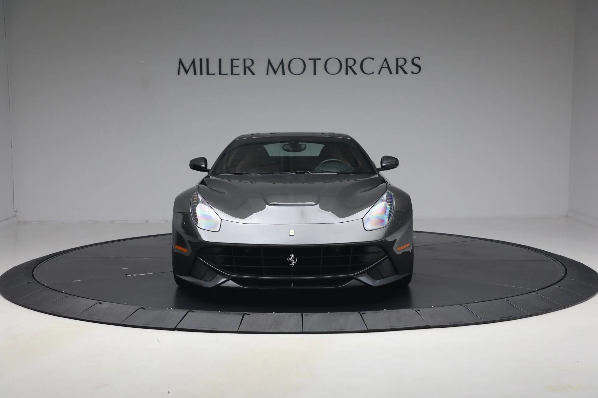 mph011_1740091358_Used_2014_Ferrari_F12berlinetta_1784557608_2d573583f2