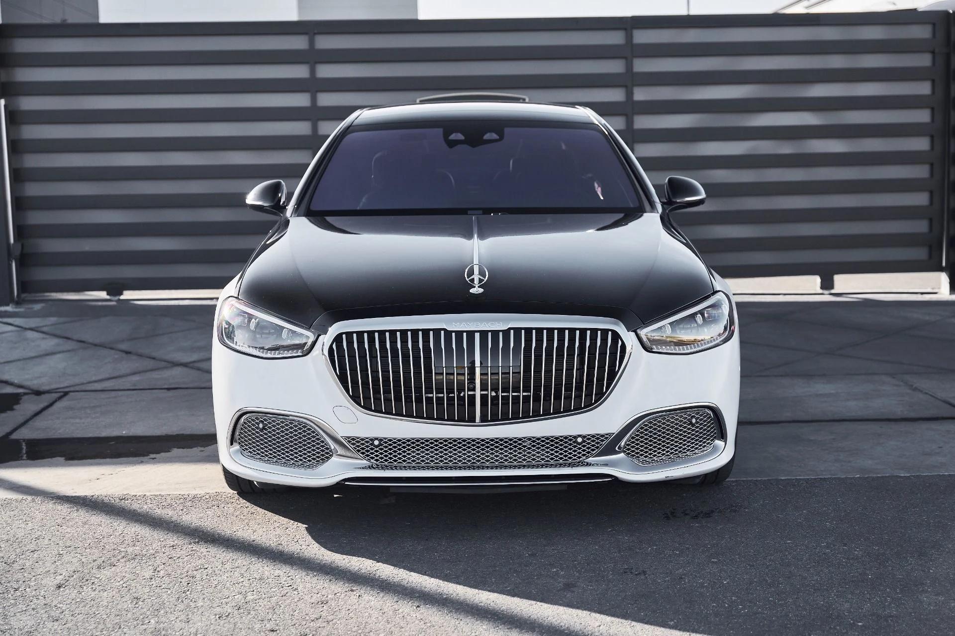 mph011_1750476754_Used_2023_Mercedes_Benz_S_Class_Maybach_S_680_1769803958_898003cfd4