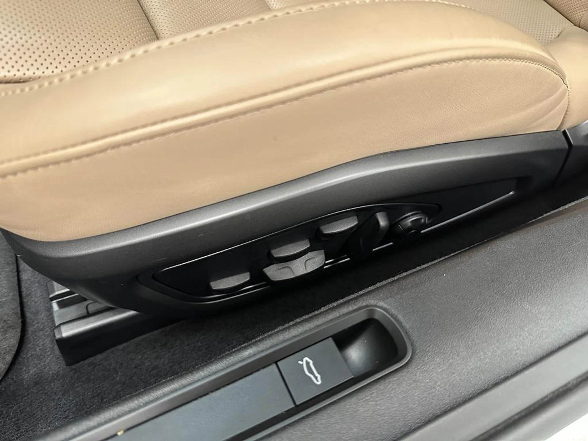 mph011_1758745031_0ube_P5ht_Kf_R_Yva44_OI_At_Q29_Pdeo_ffd22ffff3