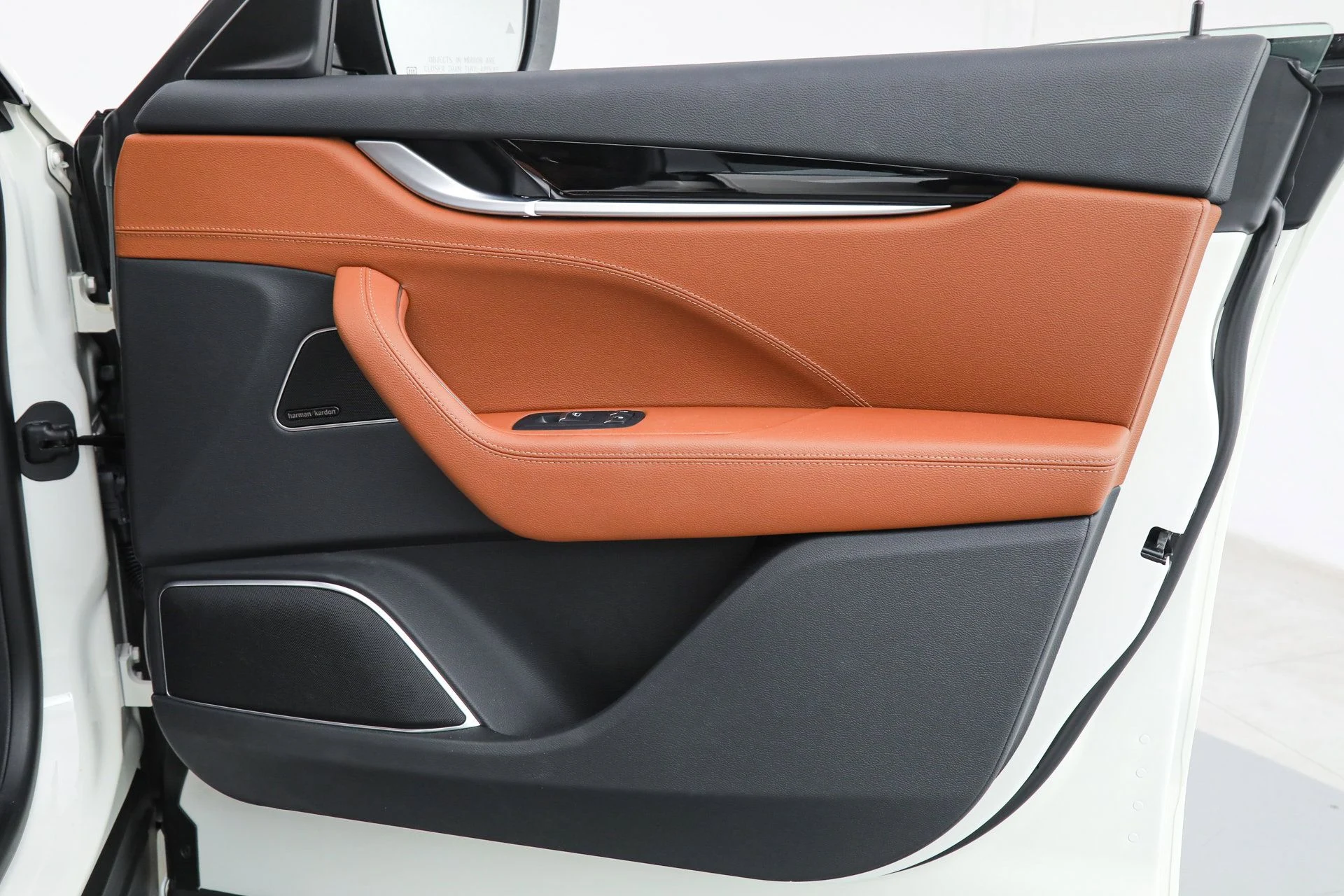 mph011_1760615400_010f6ab51a8086aacffcdeb9f31a1707_e2a4b7afd9