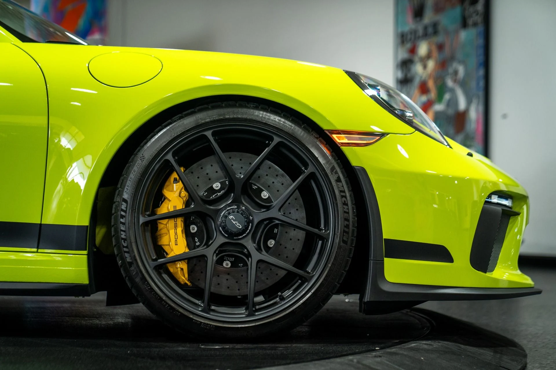 mph011_1762110558_Used_2018_Porsche_911_GT_3_Paint_to_Sample_Acid_Green_6_Speed_Manual_1769448842_fc71eb3f9d