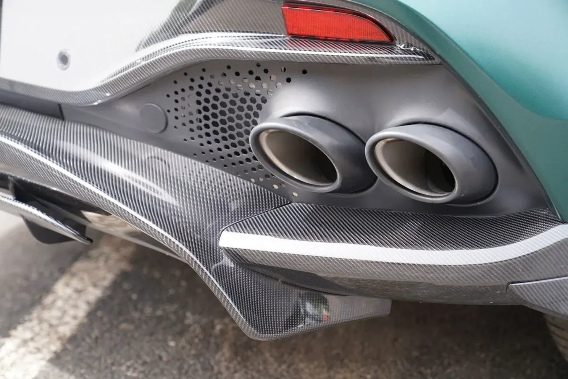 mph011_1763447674_q3ew7rrmi68ia8xoe553l4q85iui_68e63155f1