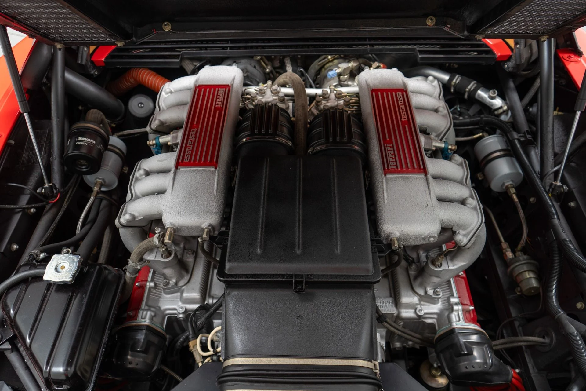 mph011_176618749_Used_1988_Ferrari_Testarossa_1758663985_8c1e819125