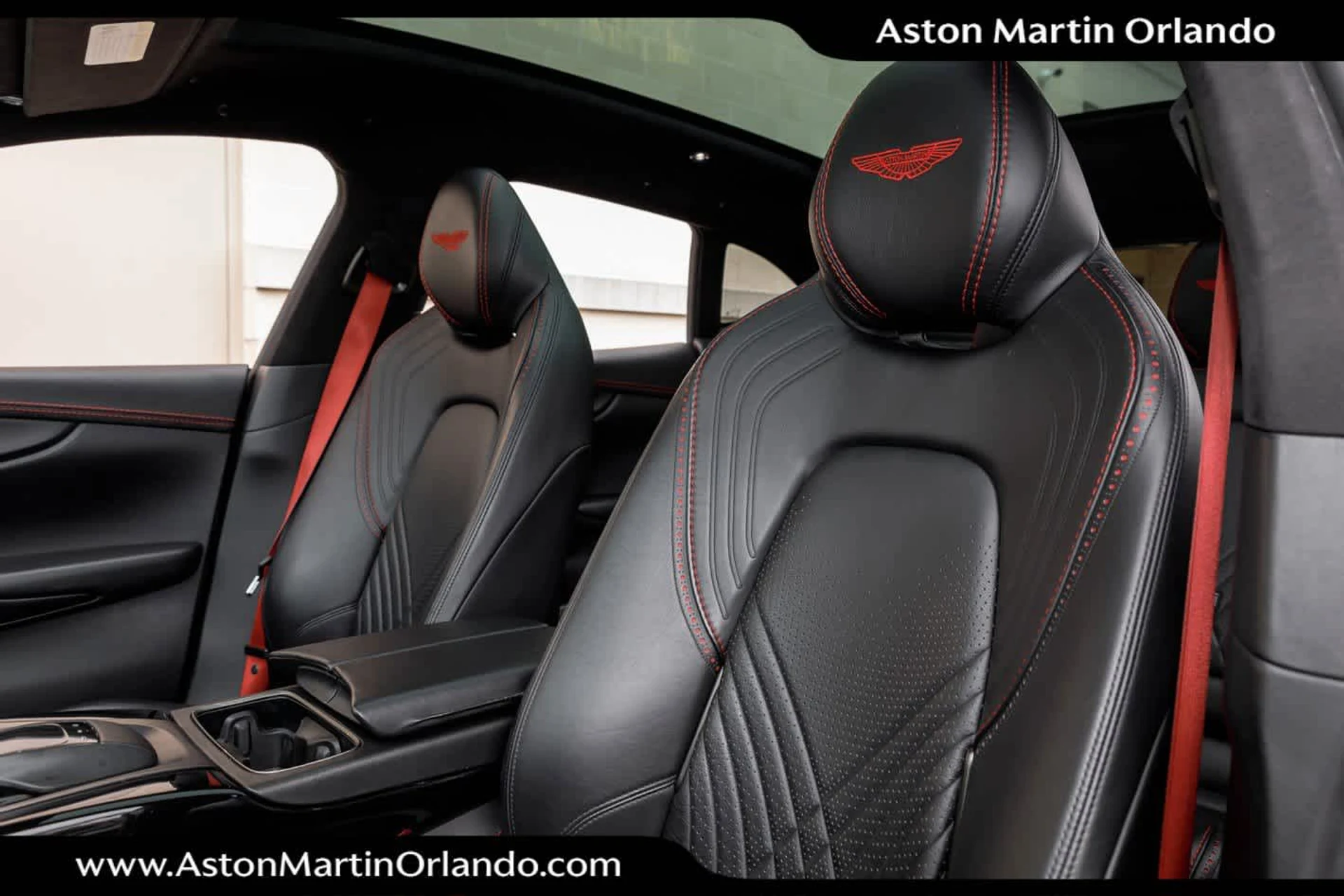 mph011_1790403285_12_5d9361db5a