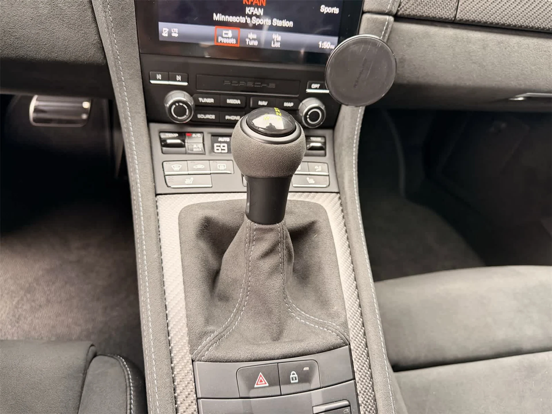 mph011_1792421908_46fc63acdc2b801833d286e9570c4f4e_9df31ff390