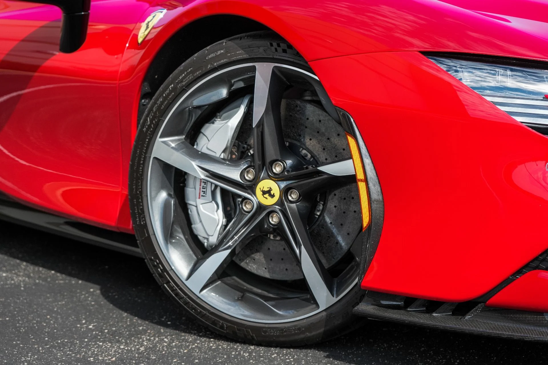 mph011_1800663312_Used_2023_Ferrari_SF_90_Spider_1791928068_bd21d03d10