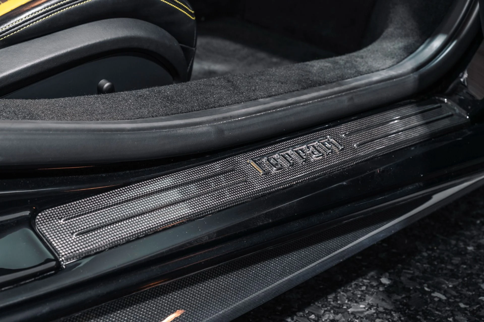 mph011_1801075447_Used_2016_Ferrari_488_GTB_w_FULL_Stealth_PPF_Vorsteiner_Carbon_1886_Forged_Wheels_1729541887_c0df104067