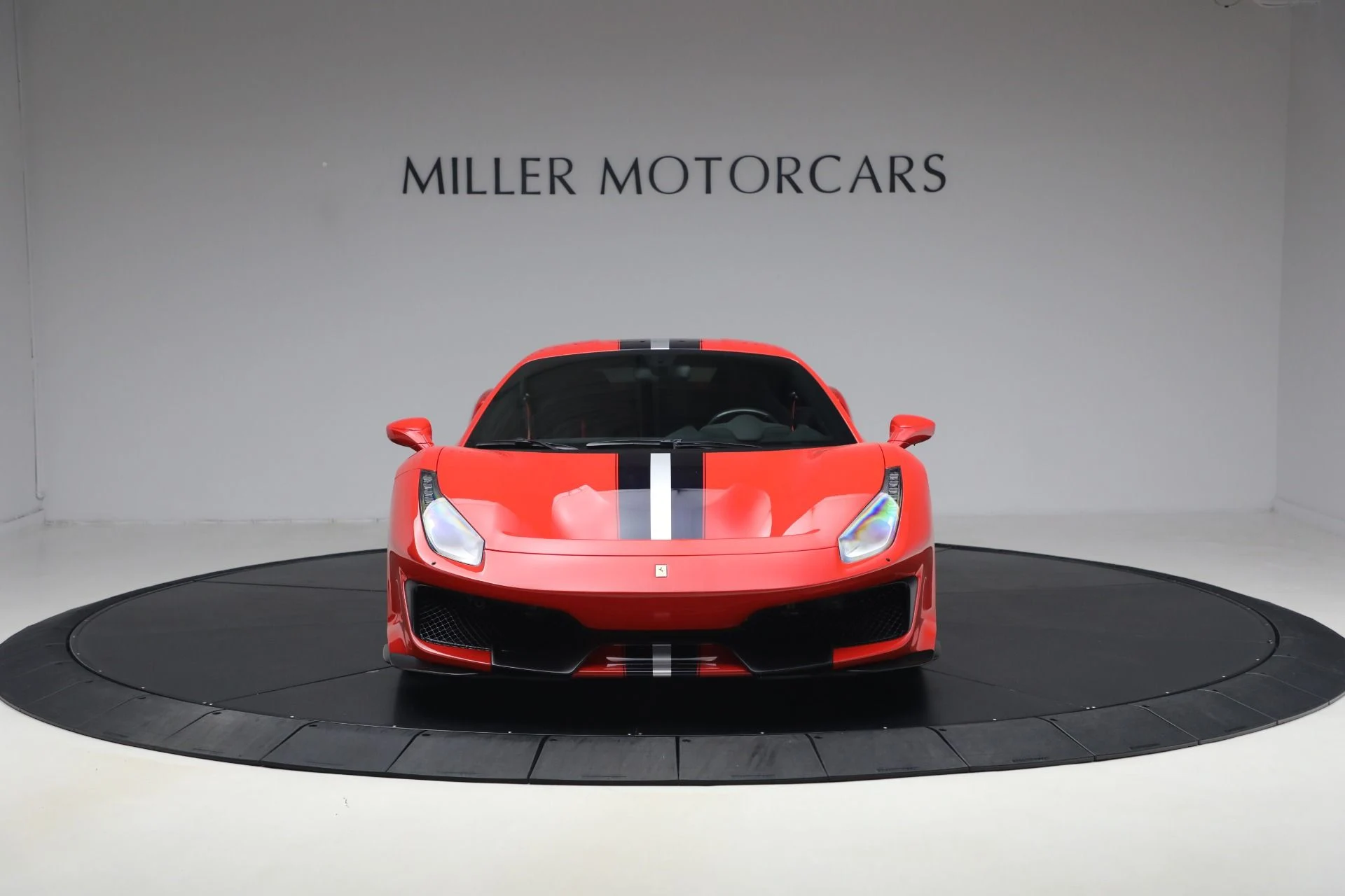 mph011_1803521786_Used_2019_Ferrari_488_Pista_1777044091_4d79f3fb4f