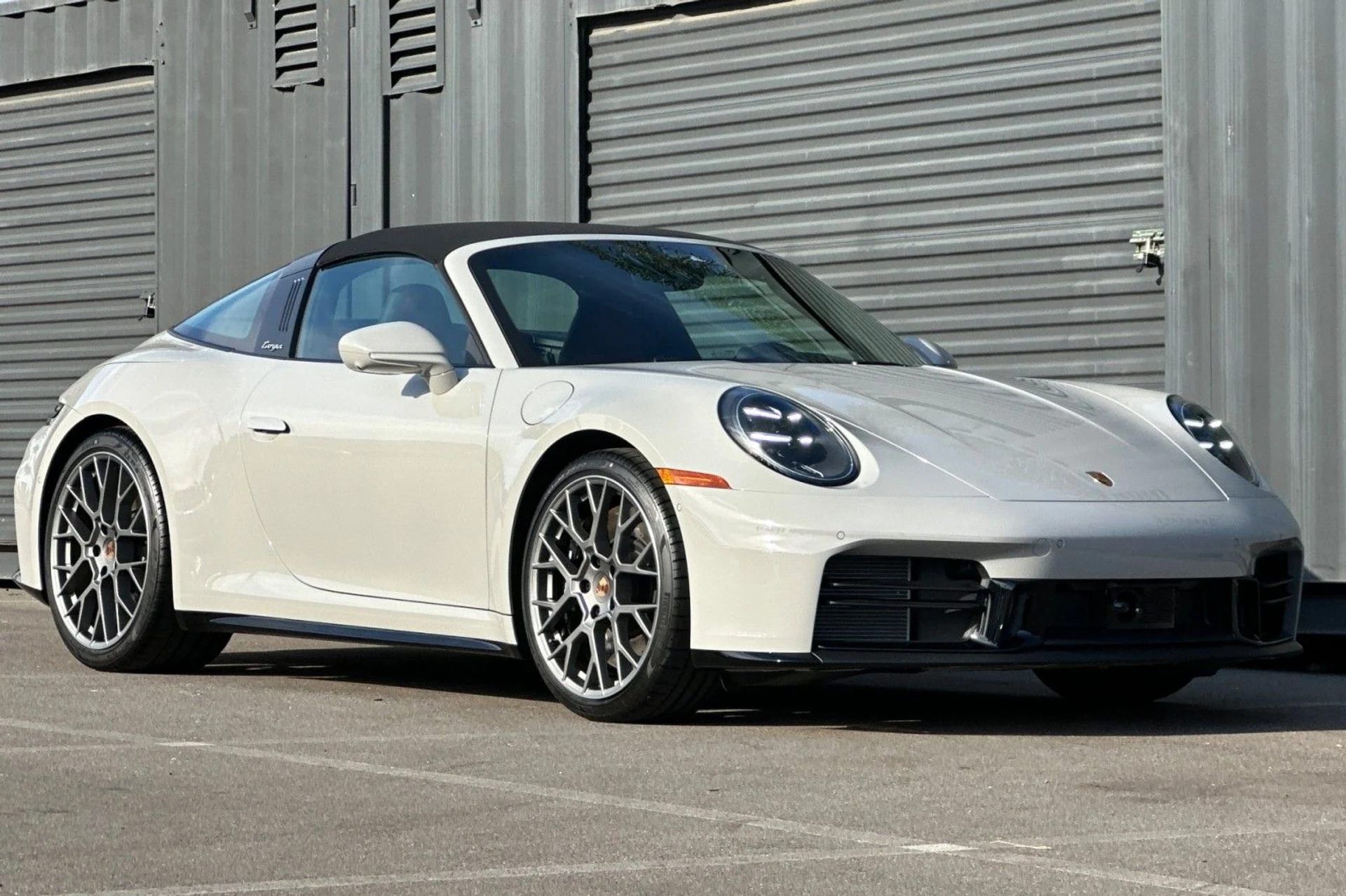 mph011_180480098_551f7316c1f7473196fbe24c18d3b073_73f35e7b6b