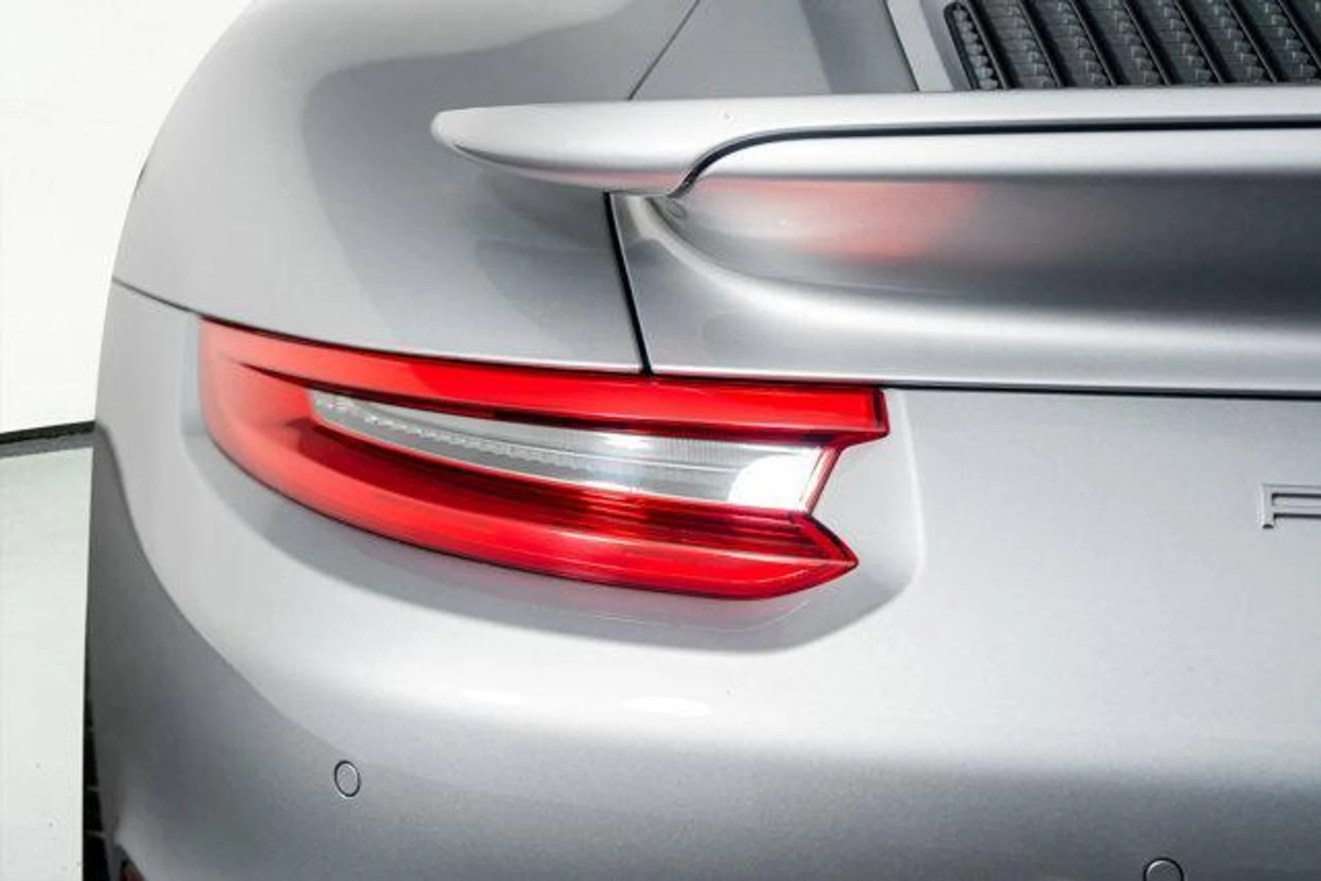 mph011_1810114287_Bui_1_Ta03j_Hn_O_Qtz_U7_M_ix_n6m_Q_9a7c096d66