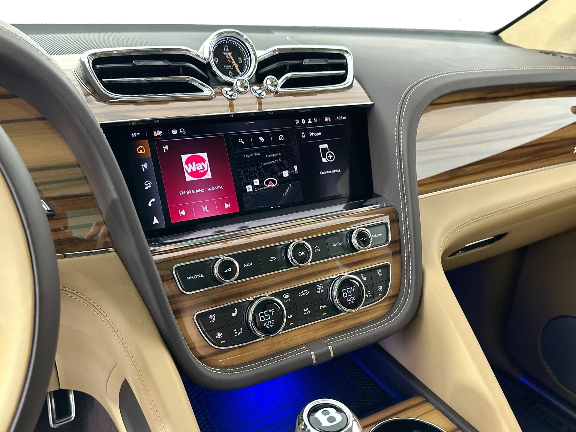 mph011_1813404709_12_b453a87944