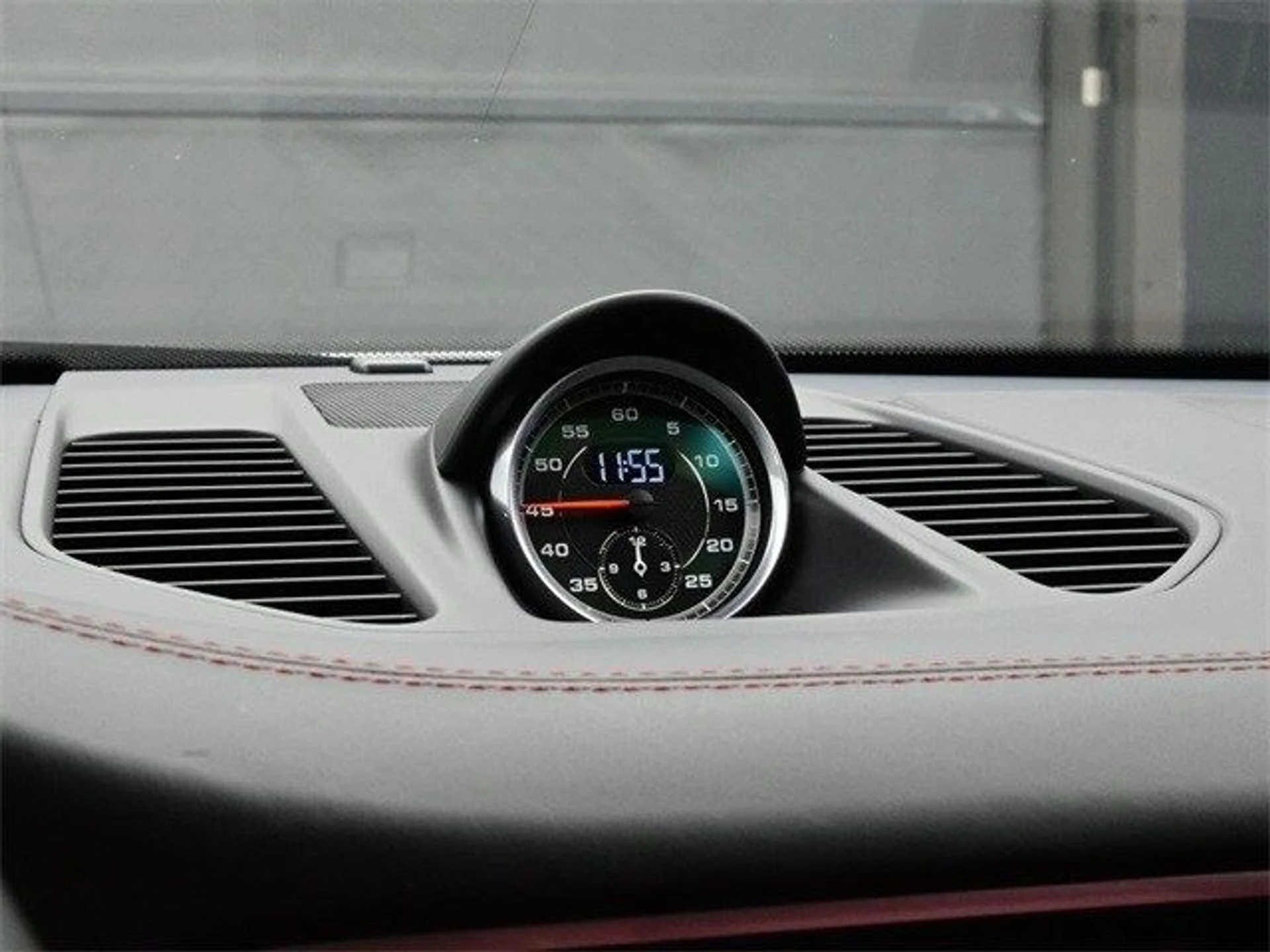 mph011_1813513933_d3e738c4b04d41057acca5564d5bf159x_6514600ad4