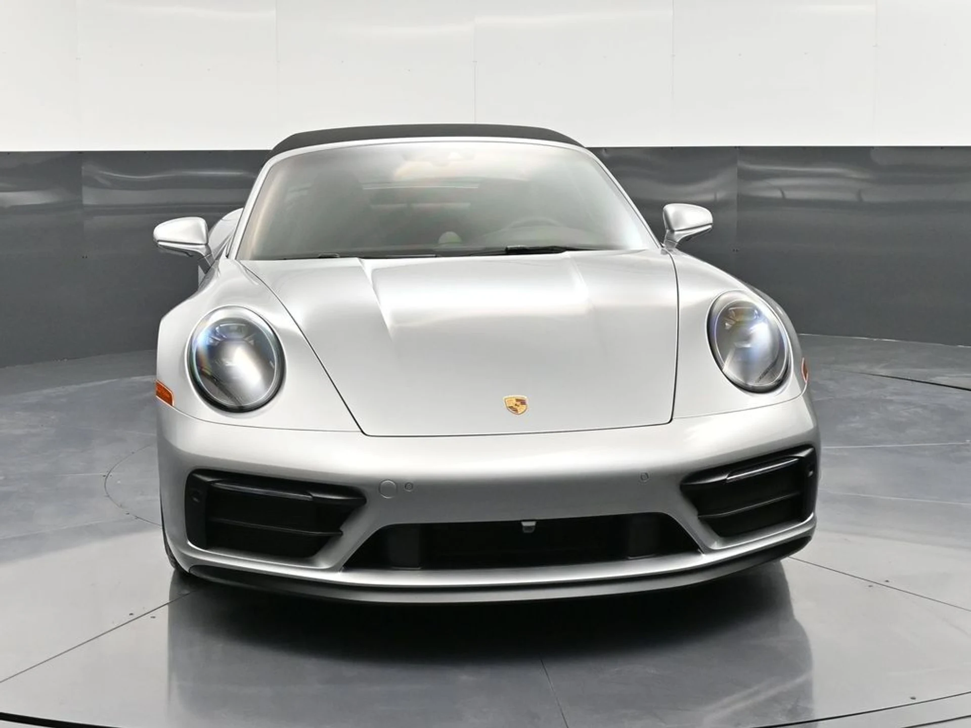 mph011_1817901514_image_11_2562465115