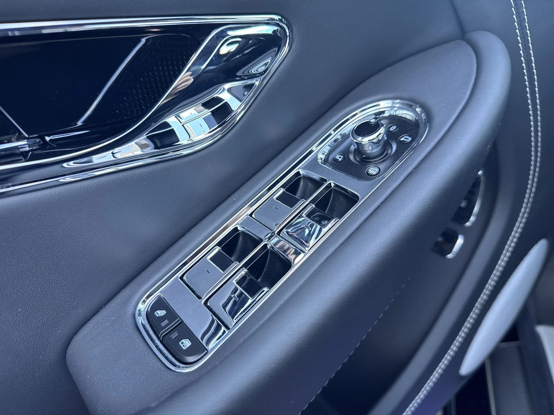 mph011_1821131087_f48d8f471747510c8617238ac05d4683x_b444185a97