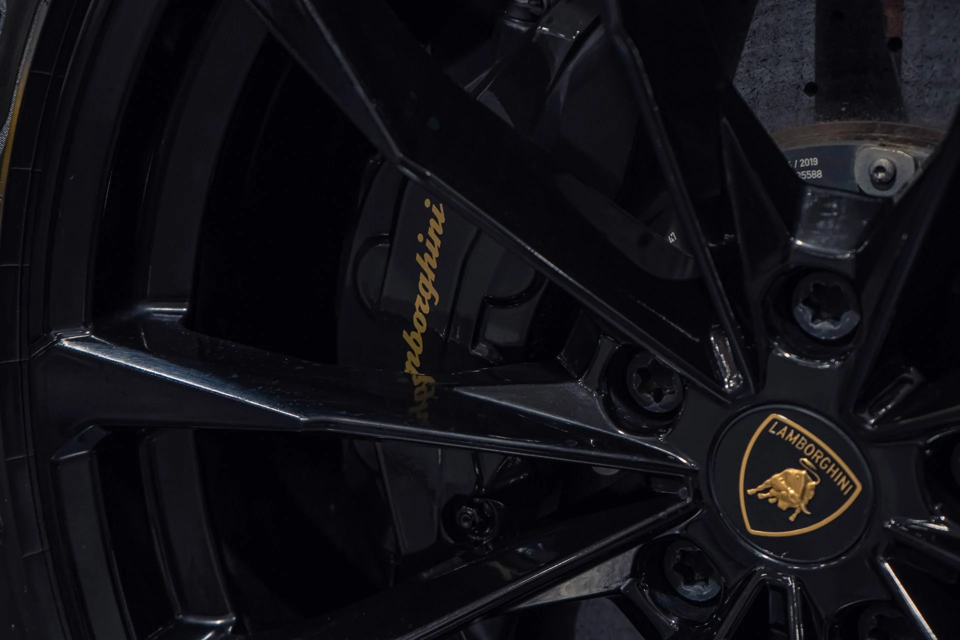 mph011_183036760_Used_2019_Lamborghini_Urus_Full_Stealth_PPF_w_Bang_Olufsen_Advanced_Sound_1775662656_c4d2666885