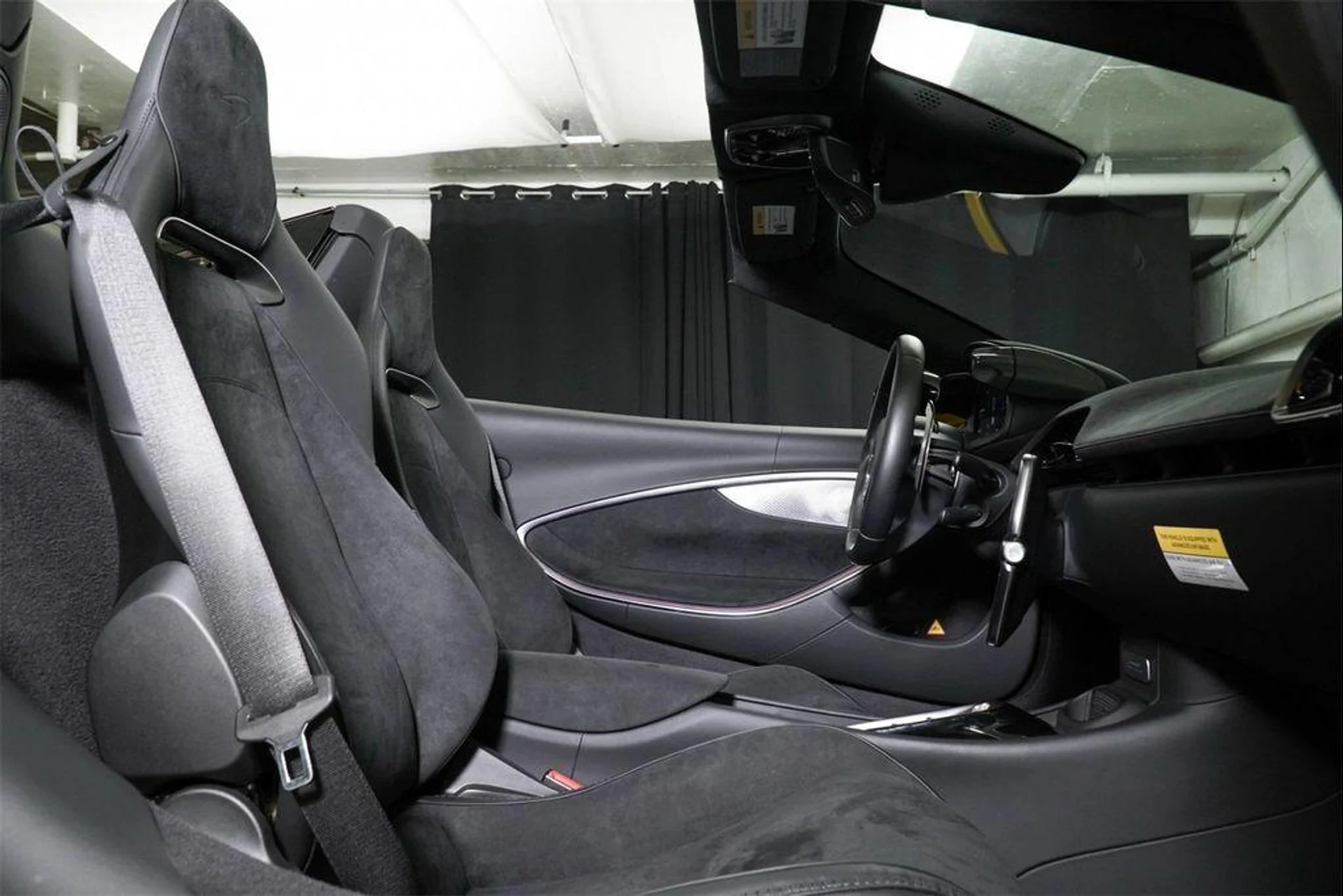 mph011_1830946171_2_Ow_A_Lzv_Yimqx2512_NZF_Bpq_K_Mdw_Q_390f95e8e3