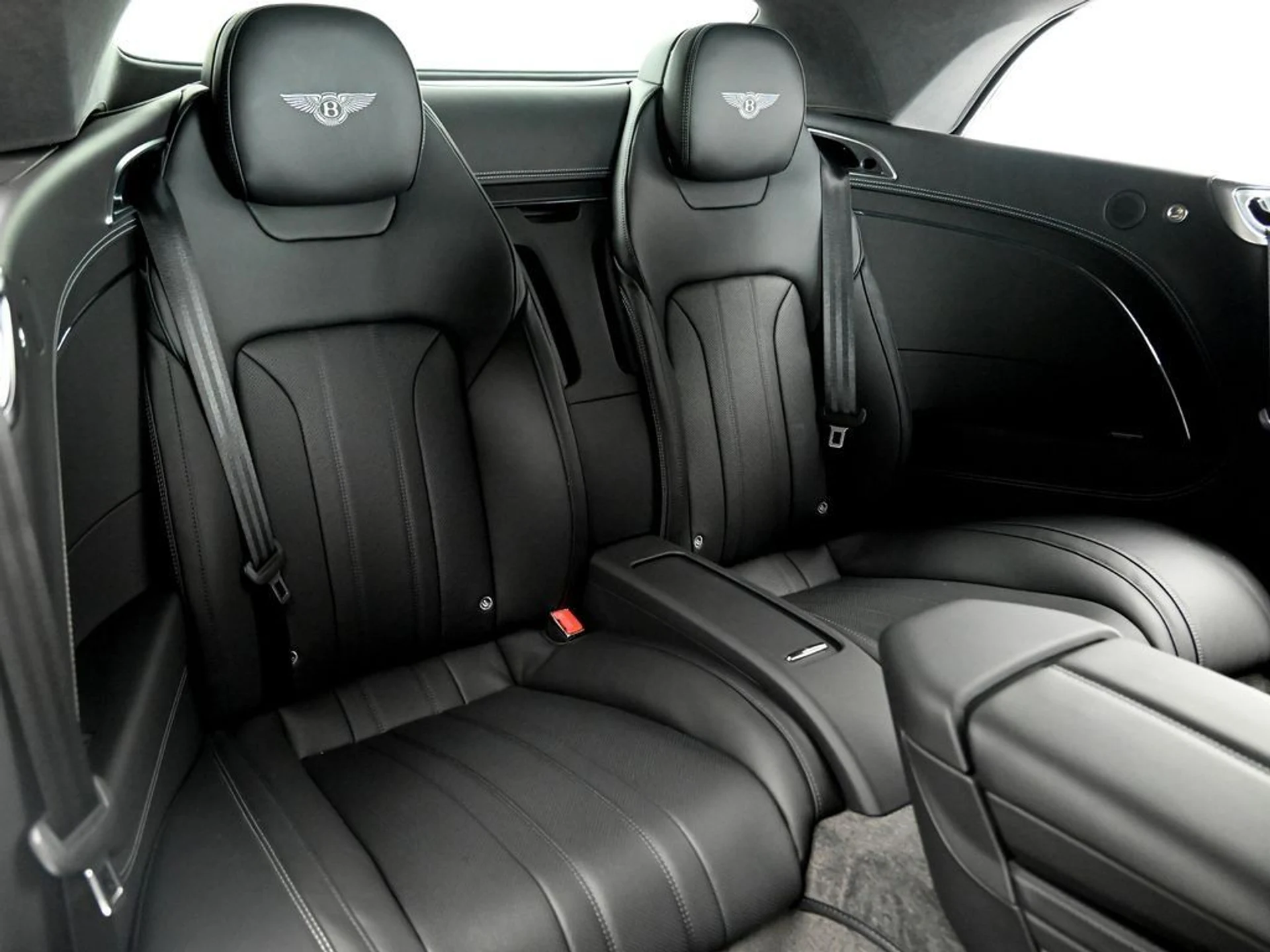 mph011_1832202404_9910875714e28ff403bab9fbfd6b2e86_f53e86d251