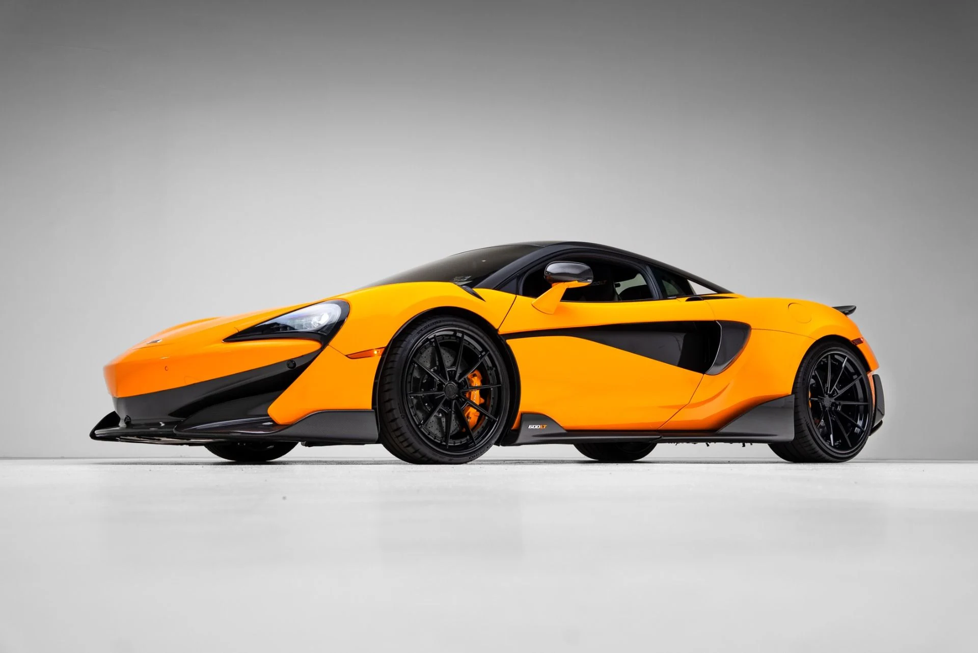 mph011_1836105781_Used_2019_Mc_Laren_600_LT_1771372935_9e9f6efa0f