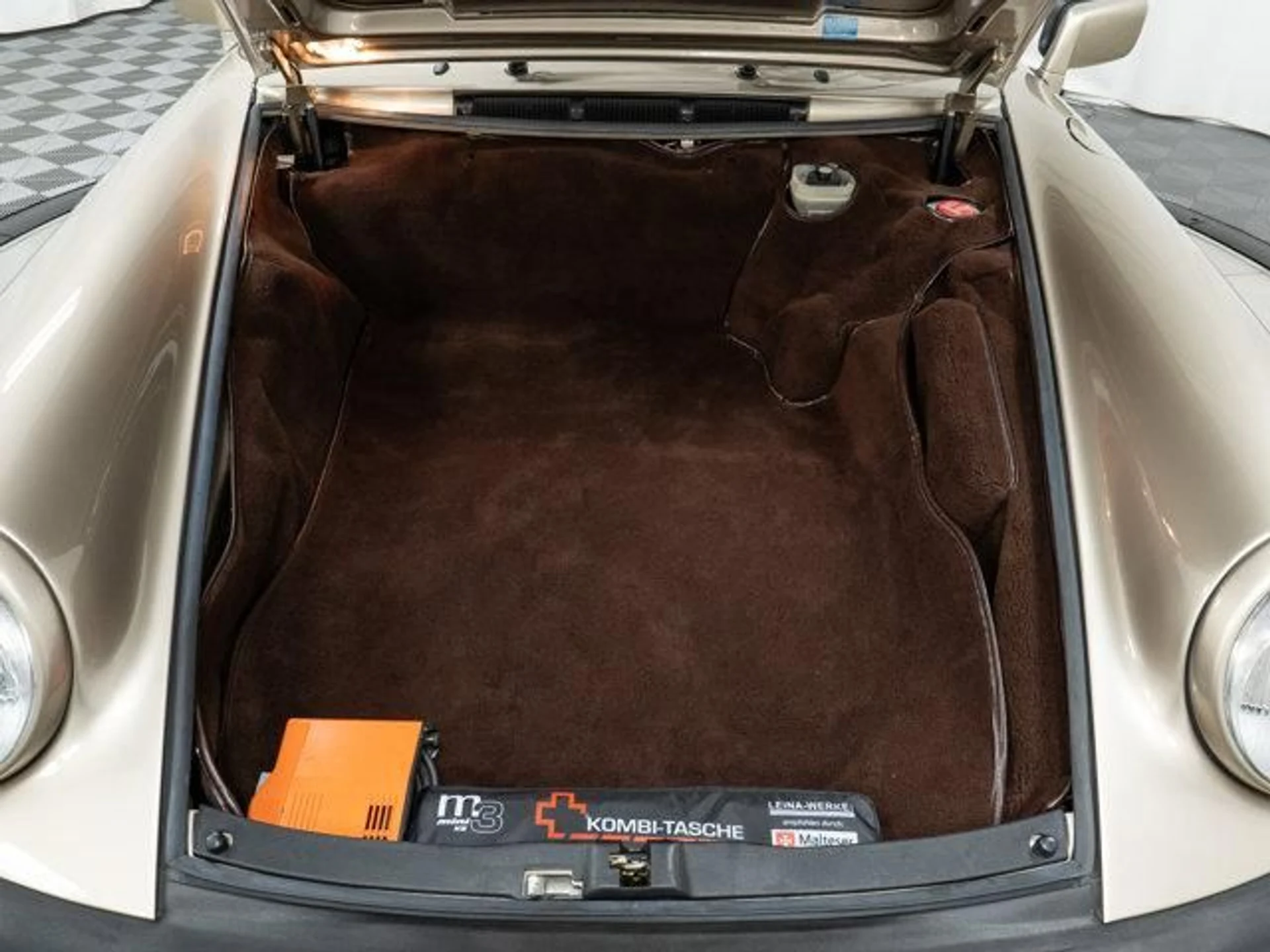 mph011_183674055_Altc_4r8_I_Hbk_A_Et_U2u_u_F31_F_Uw8_a88f4fc237