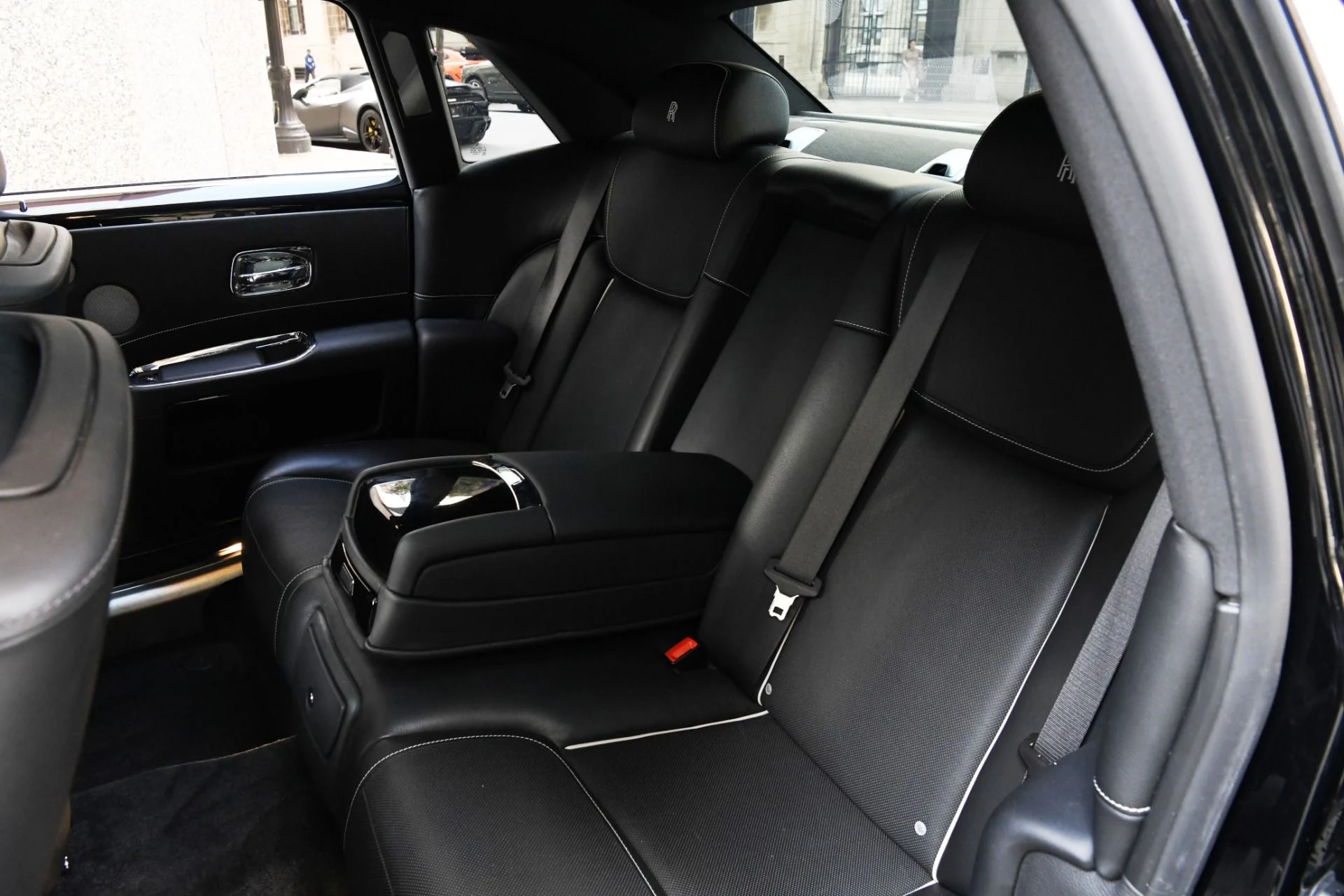 mph011_183722619_11957_p13_l_ec72ca7c8d