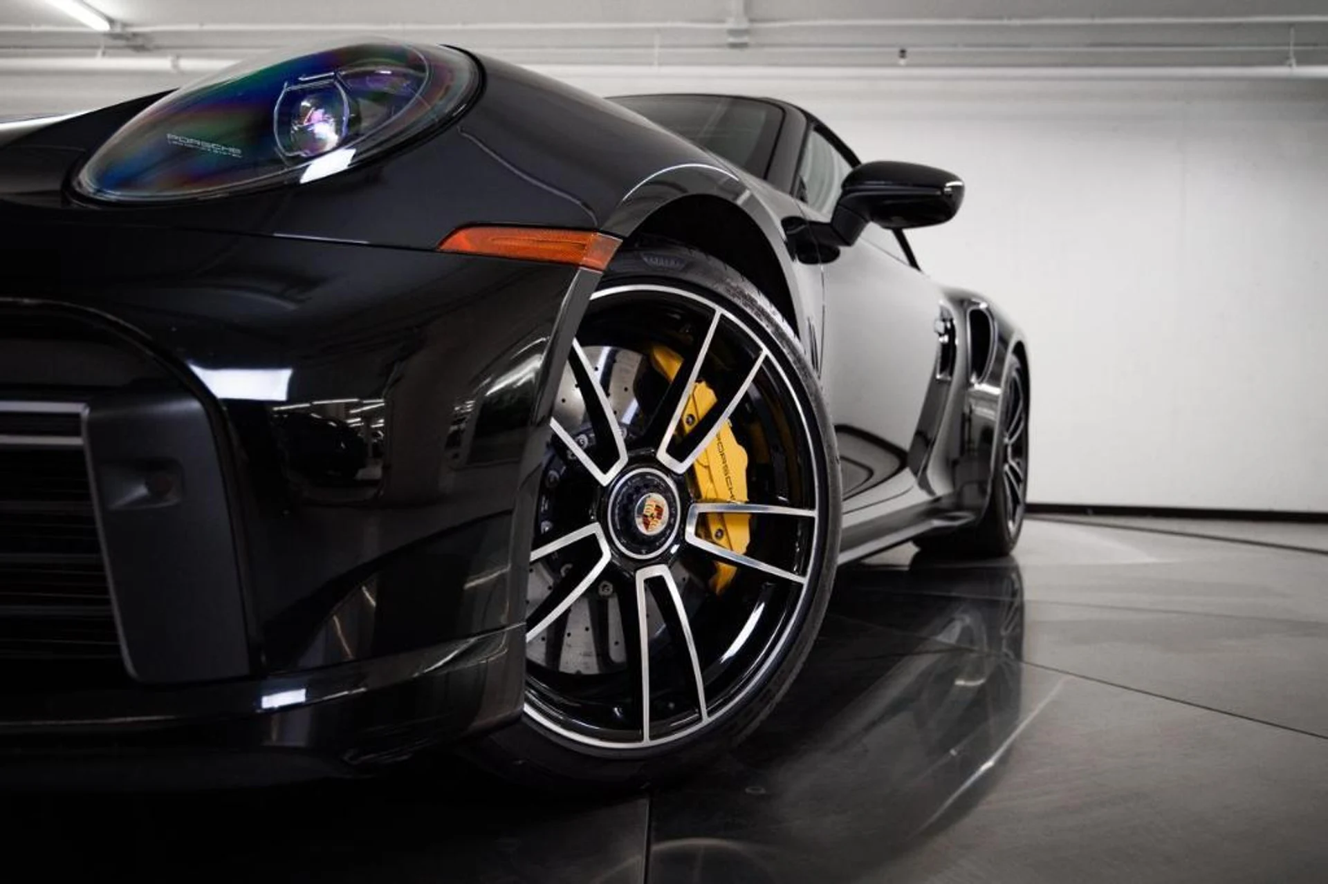 mph011_1839688016_SHO_Mtg_FLS_9hx_BF_Hi_AD_3_7_E9_TSR_8_97f099076d