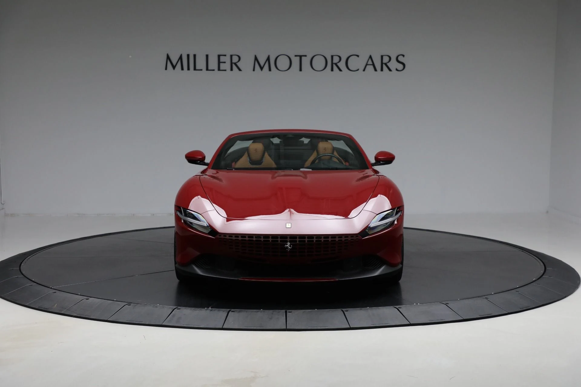 mph011_1841500218_Used_2024_Ferrari_Roma_Spider_cb1a21b254