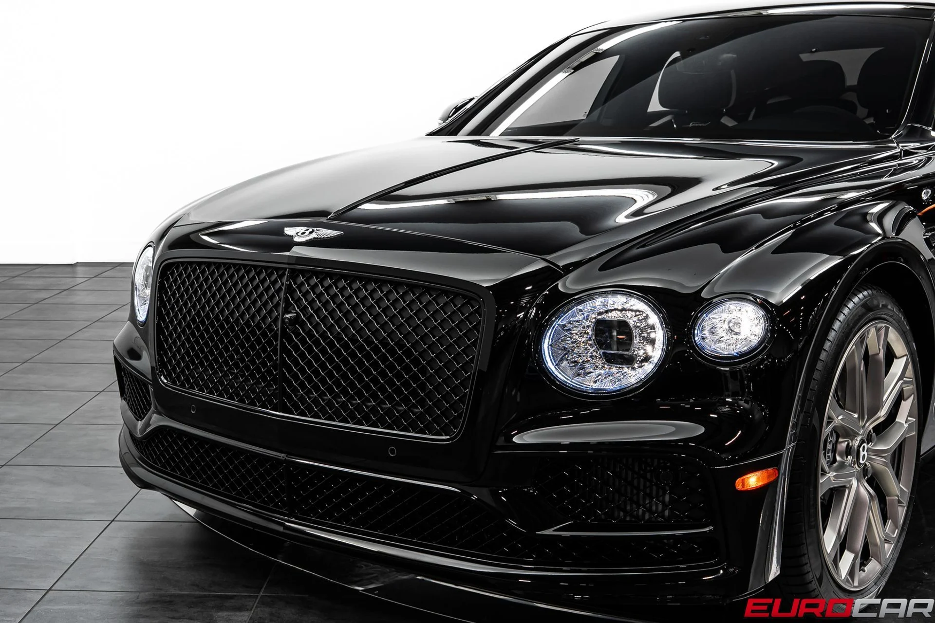 mph011_184389555_94fb74d5_512e_4fd1_9c28_e1e0fdd62d37_471e4c2285