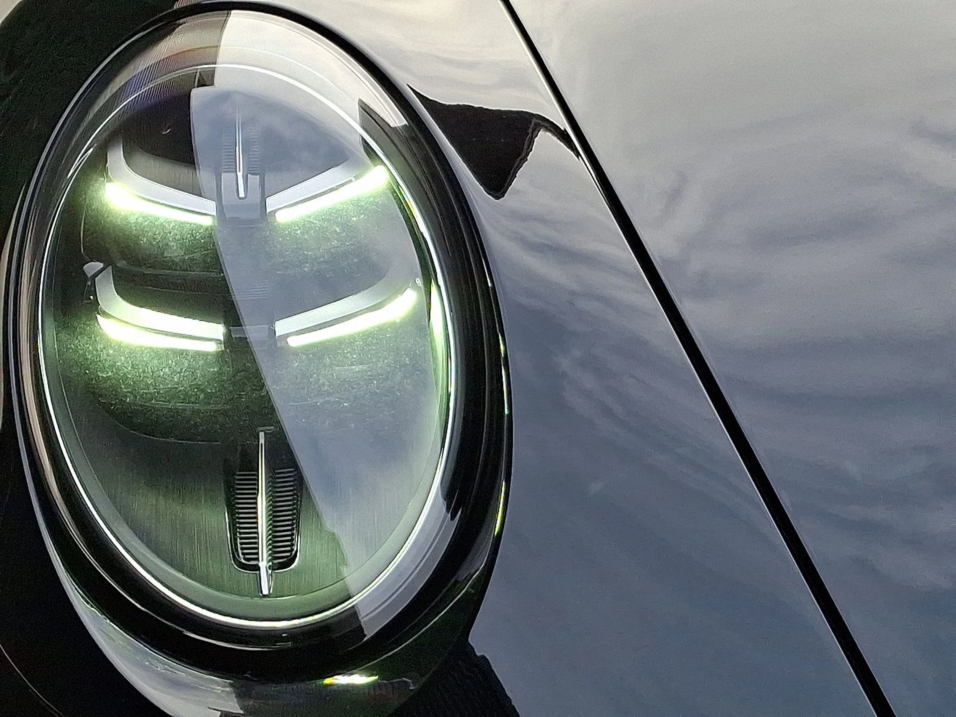 mph011_1846206769_95d7f39a4fbe4f08e6c1f549fd2c2126_52946488d1