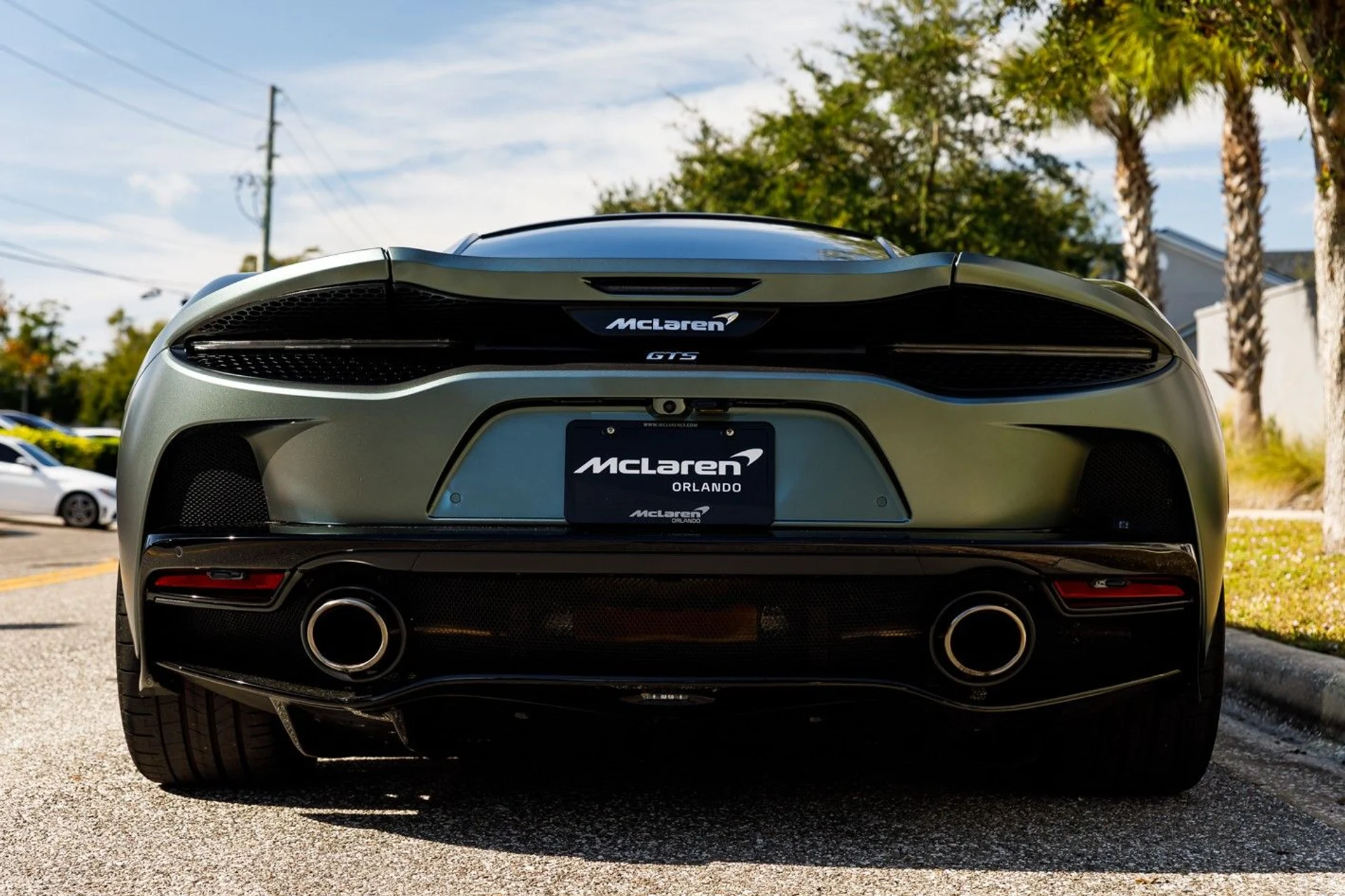 mph011_1849779758_638_p12_l_bd136988e5