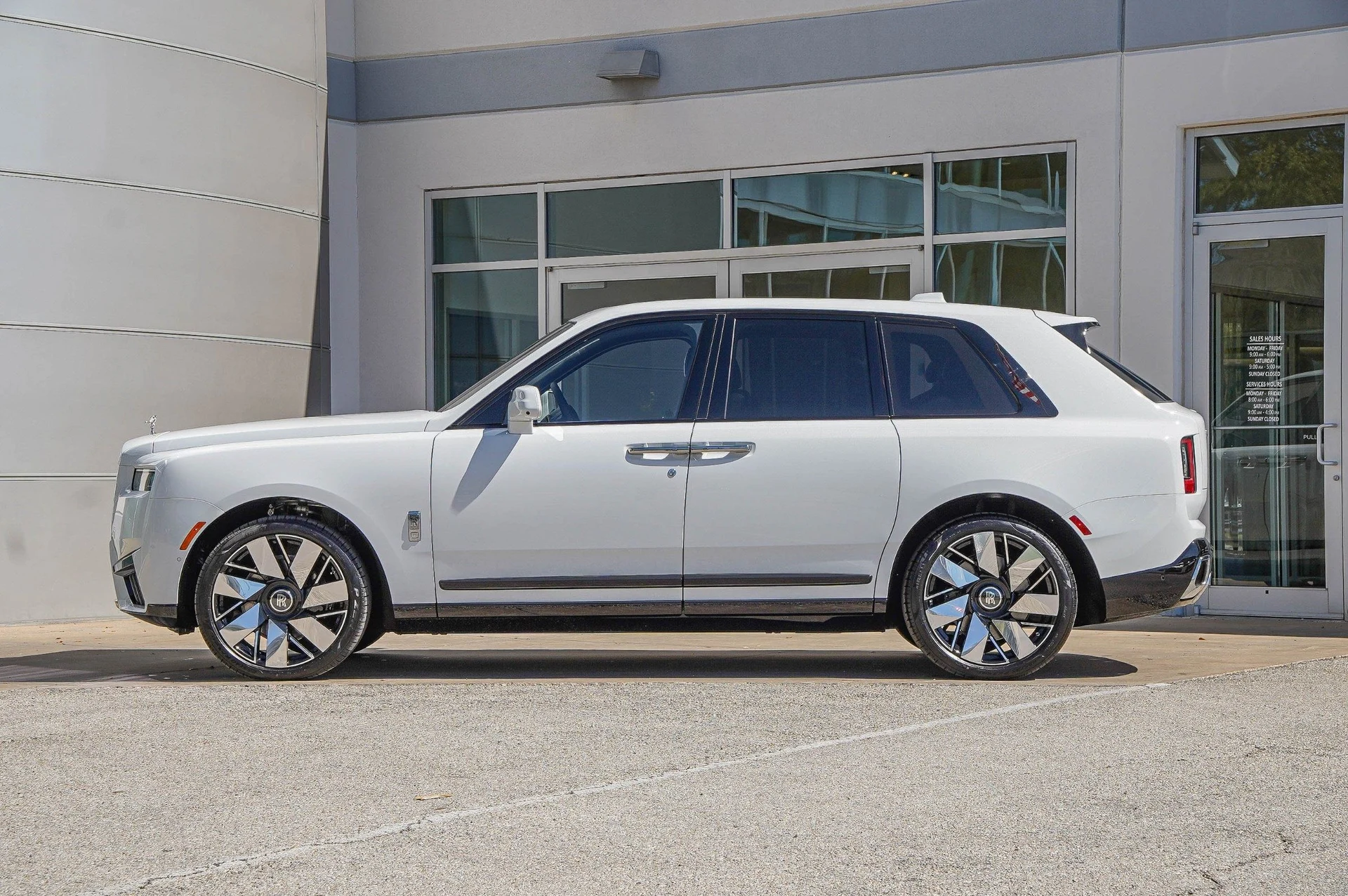 mph011_1853040939_Hi_Tech_Luxury_Imports_LLC_SLA_13_HA_06_TU_234902_image_11_c594d5bfda