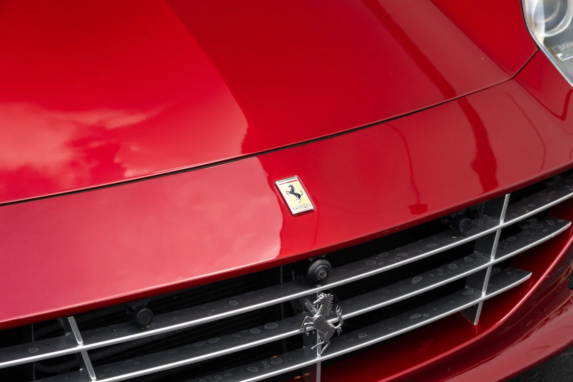 mph011_185432353_Used_2015_Ferrari_California_T_1773337239_a1bb1332c9