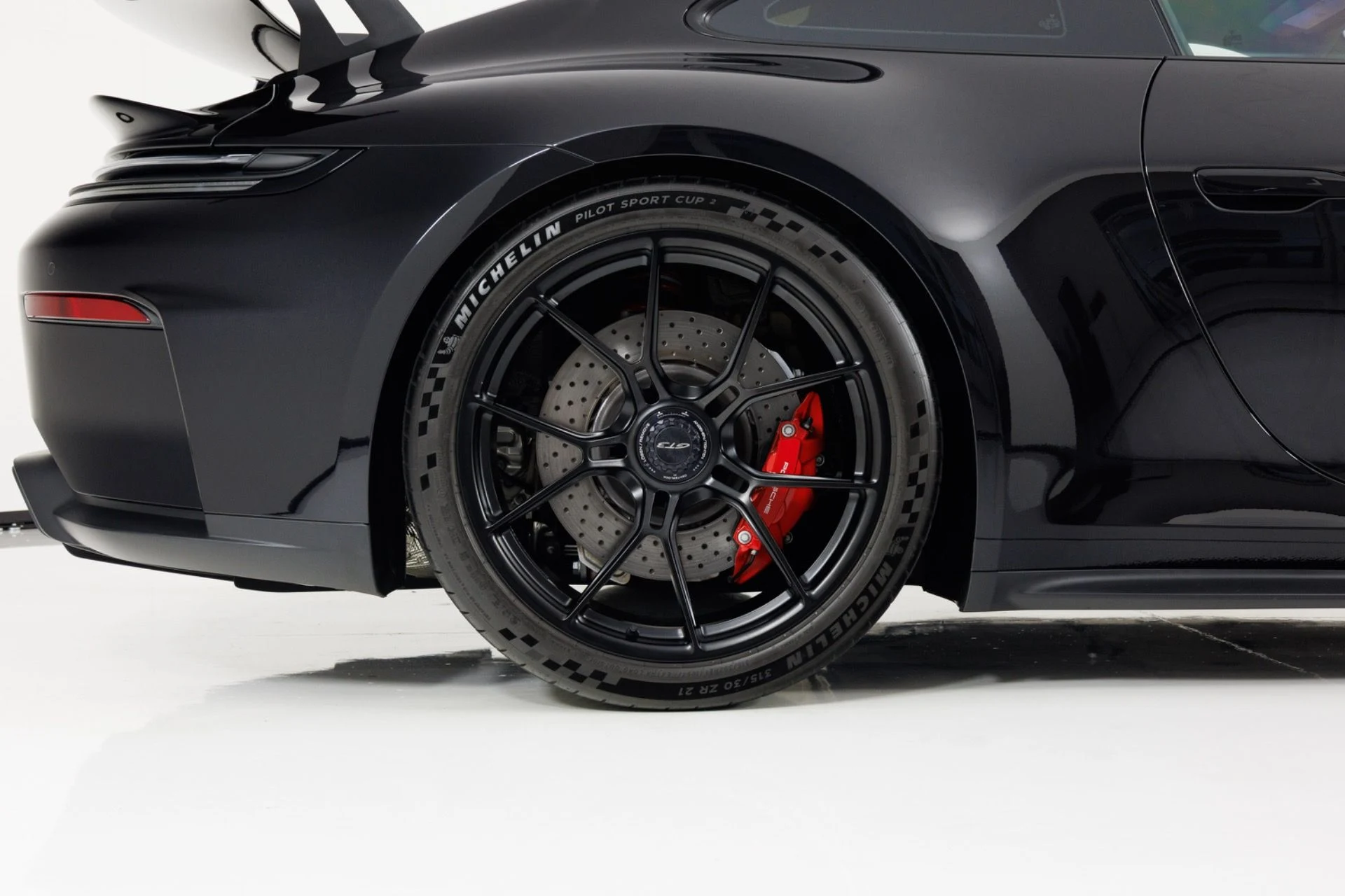 mph011_1861288415_Used_2025_Porsche_911_GT_3_1777071826_7925590d1c