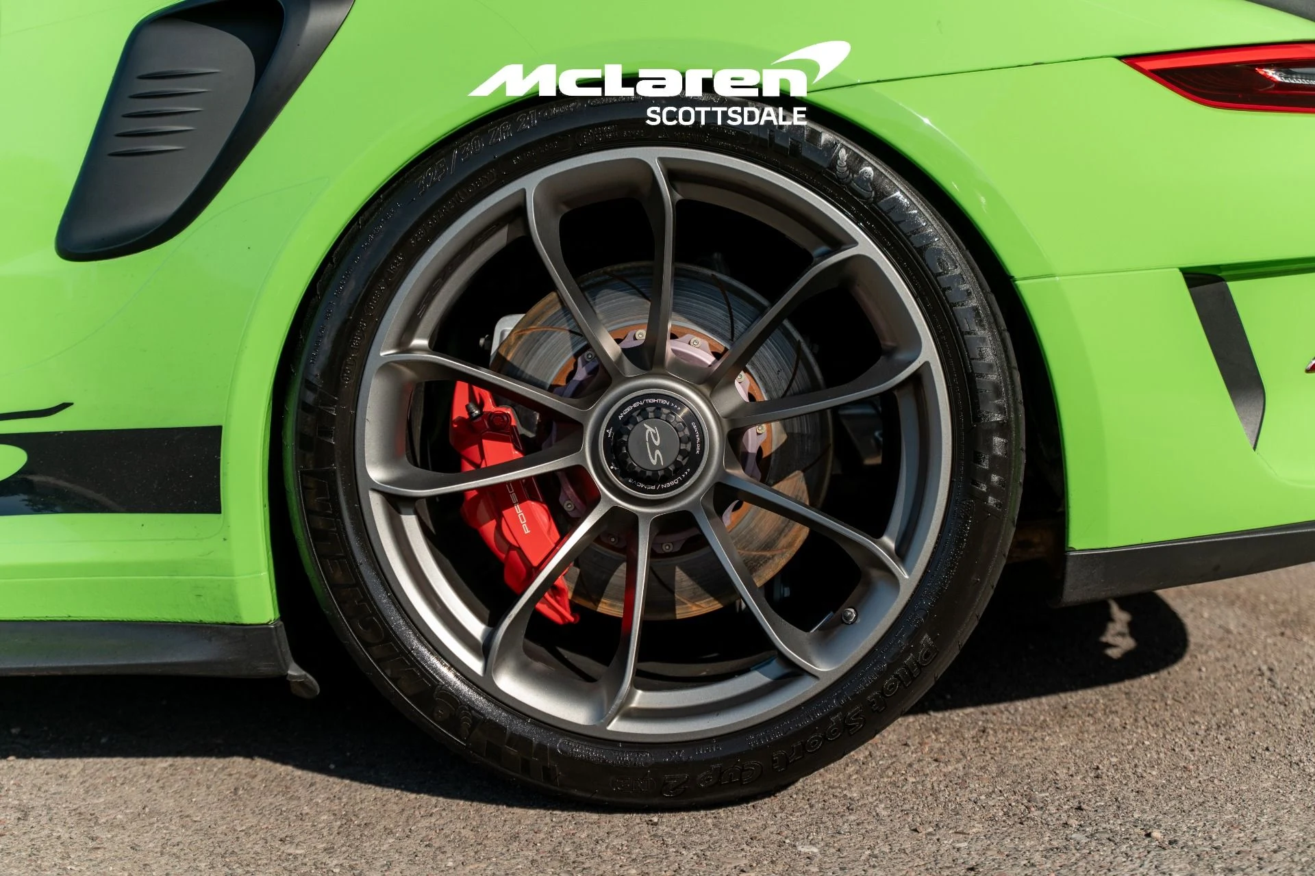 mph011_1863822904_Used_2019_PORSCHE_911_GT_3_RS_1753426401_32f1f2e72f