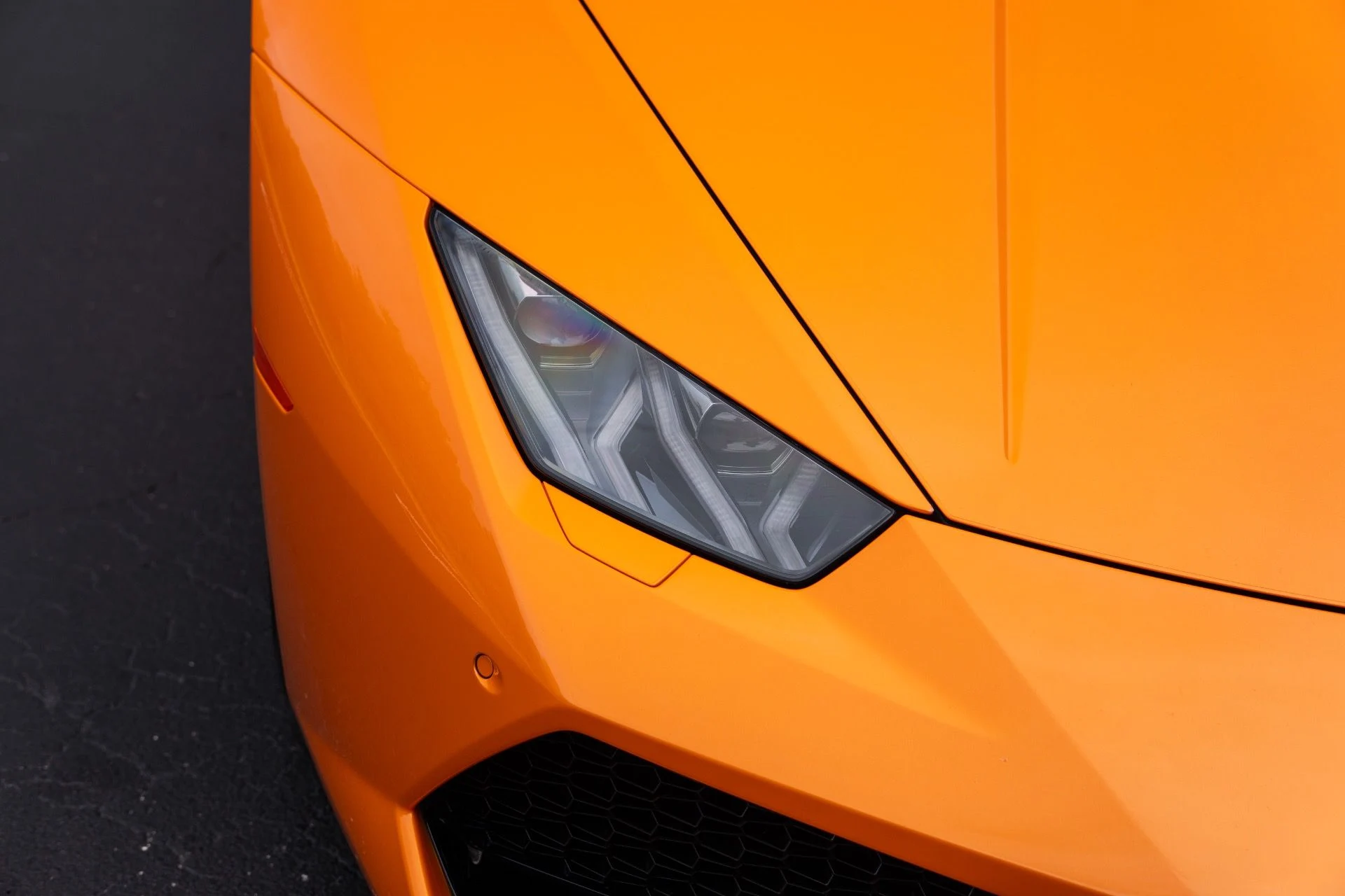 mph011_1867901110_Used_2016_Lamborghini_Huracan_LP_610_4_1780109643_bbdf1f8011