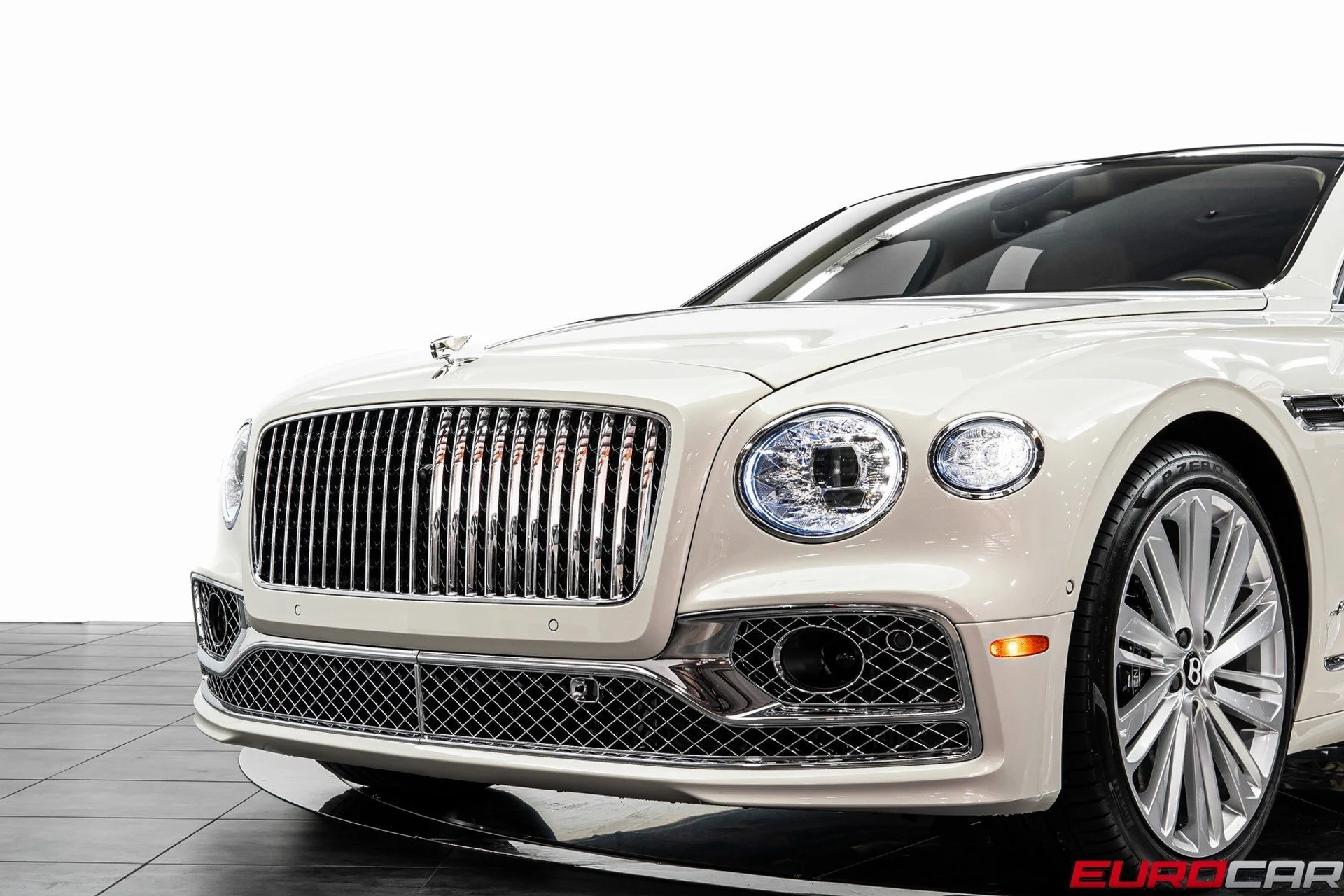 mph011_1868436331_image_12_594043bb8f