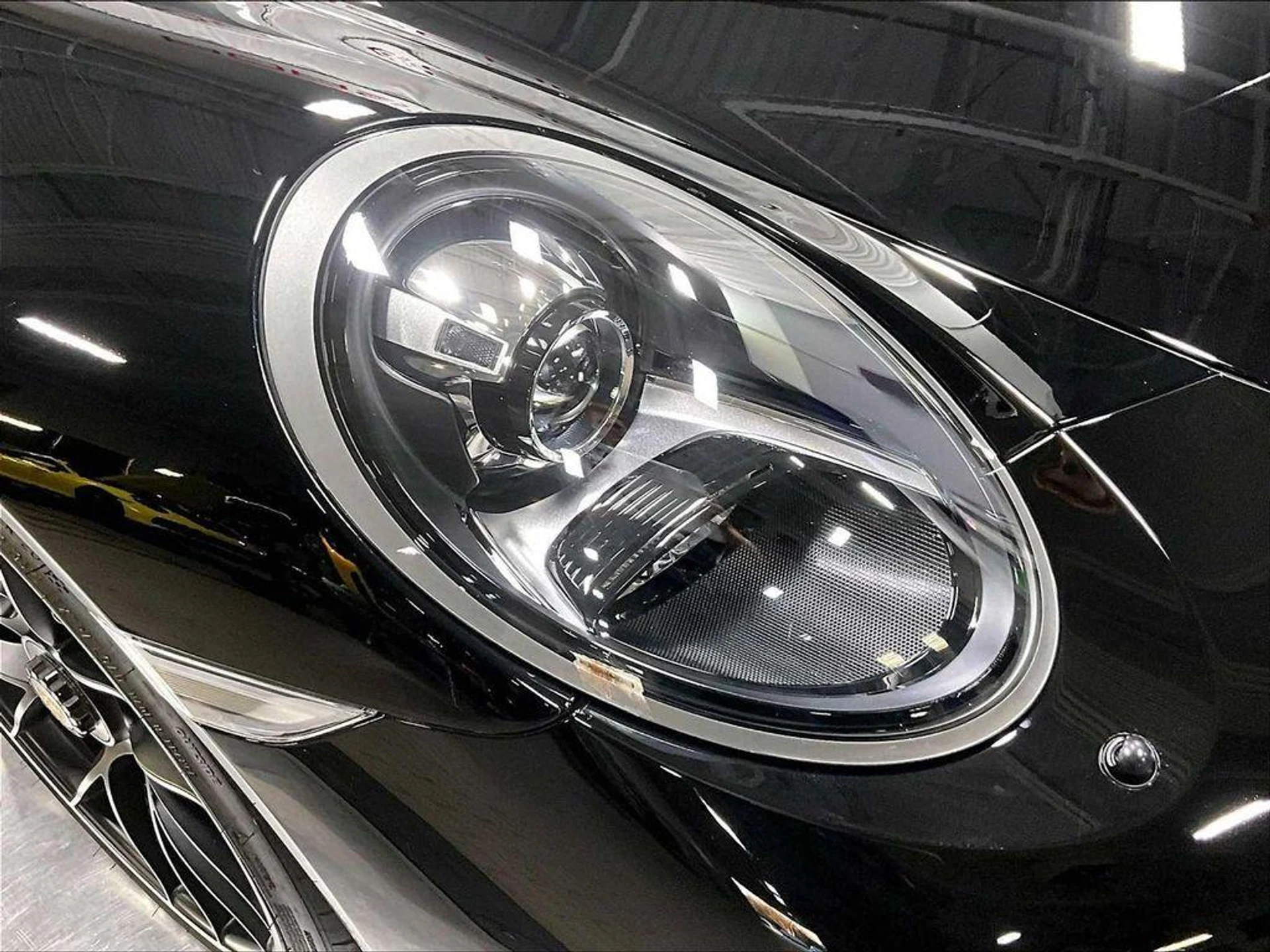 mph011_1870336994_8_C_La_F1_Q_Q_Bue8_Kv_SDN_72tf5_P_SU_5c32c82c3b