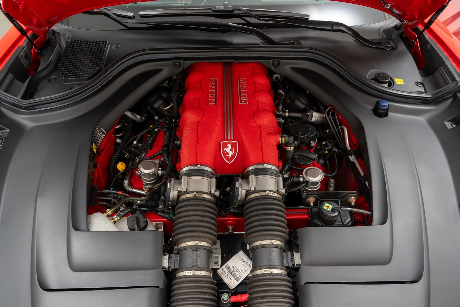 mph011_1871537601_Used_2013_Ferrari_California_Low_Miles_Daytona_Seats_Forged_Wheels_1776872809_2318a68c2e