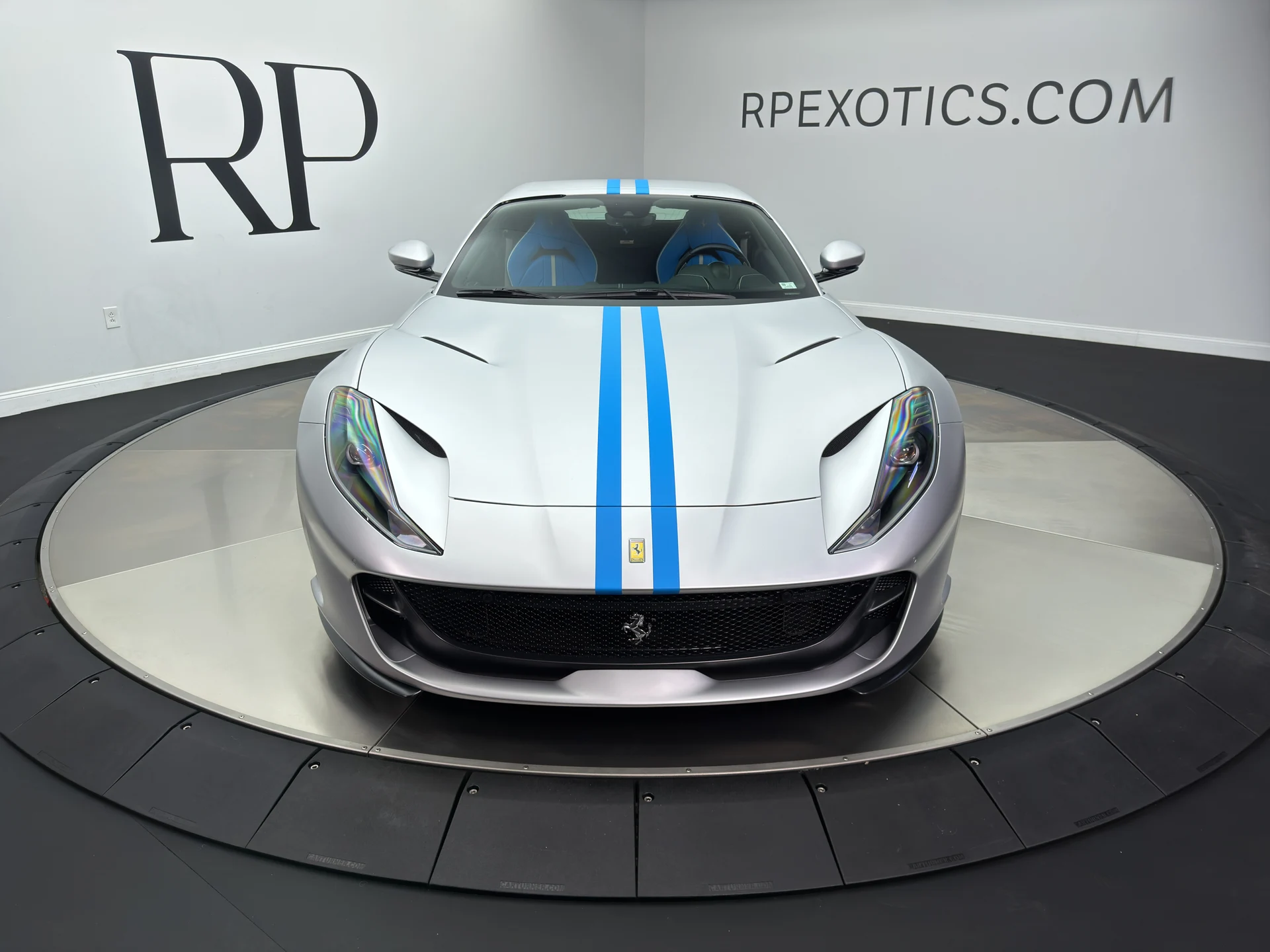mph011_187369017_008_mrjf8e7cr5sm_b45775fa40