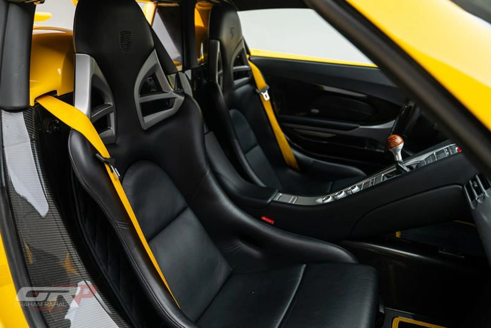 mph011_1874094075_30_A25_B46_601_F_4903_8_B20_7_B3_D8_C5_BFBDD_5ded56db68