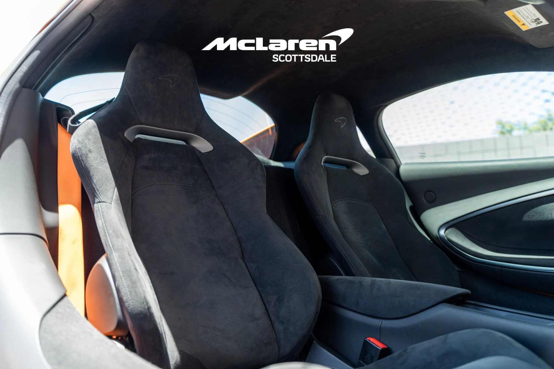 mph011_1875107345_Used_2023_MCLAREN_ARTURA_1780685437_f381d849b7