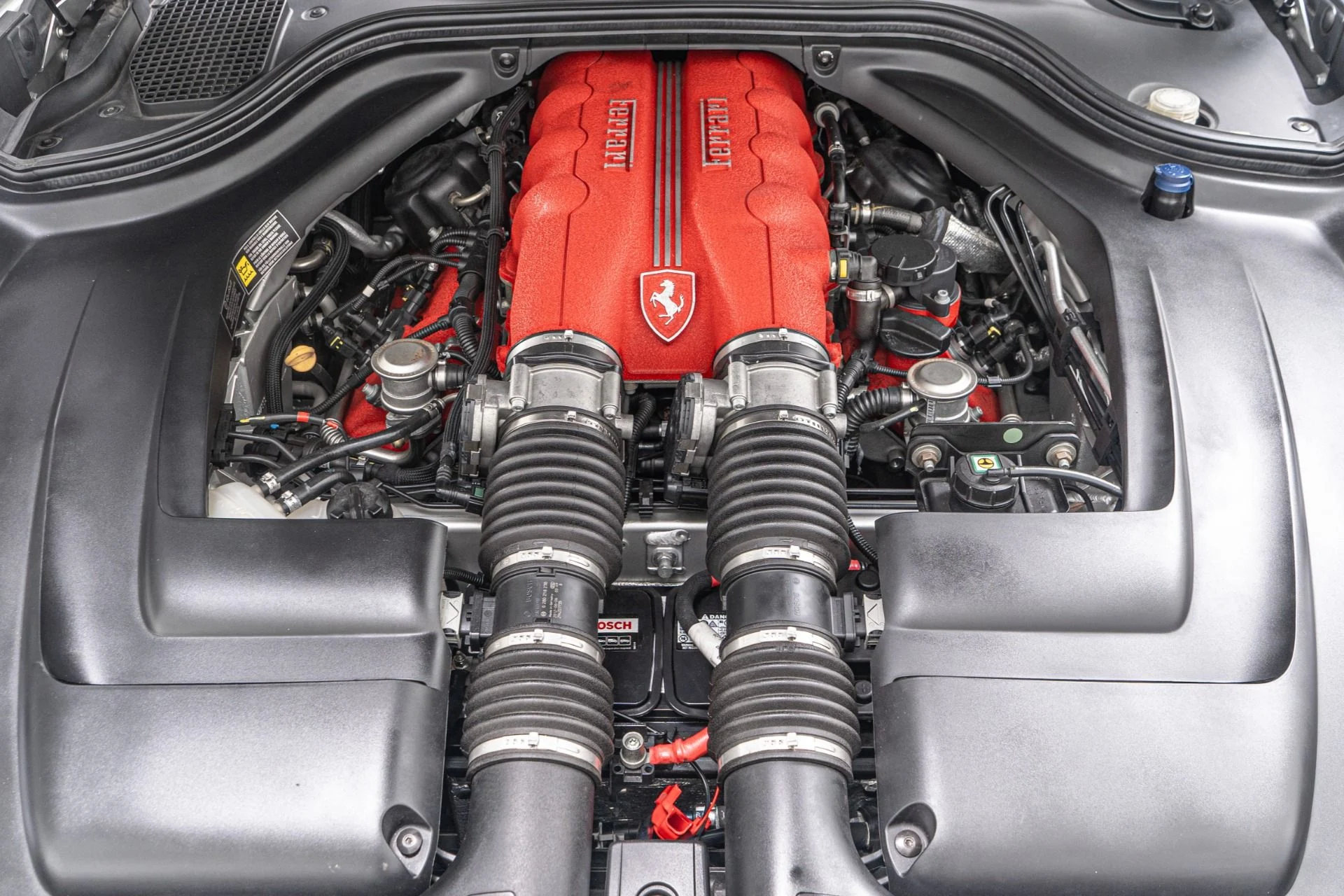 mph011_1877463671_Used_2013_Ferrari_California_Vossen_Wheels_Daytona_Seats_Red_Daytona_Bars_1756329432_1c6d3aa6da