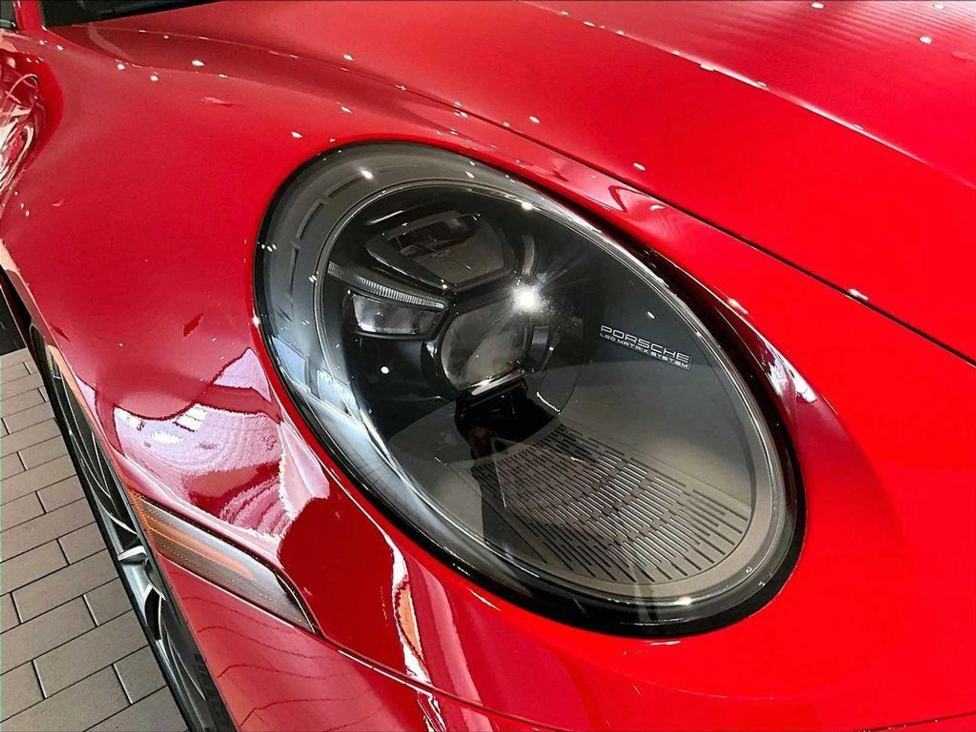 mph011_187800094_Bh0n_L9_D_p9p7_ATF_Za0_NB_Vt_WPKDE_02679d97b9